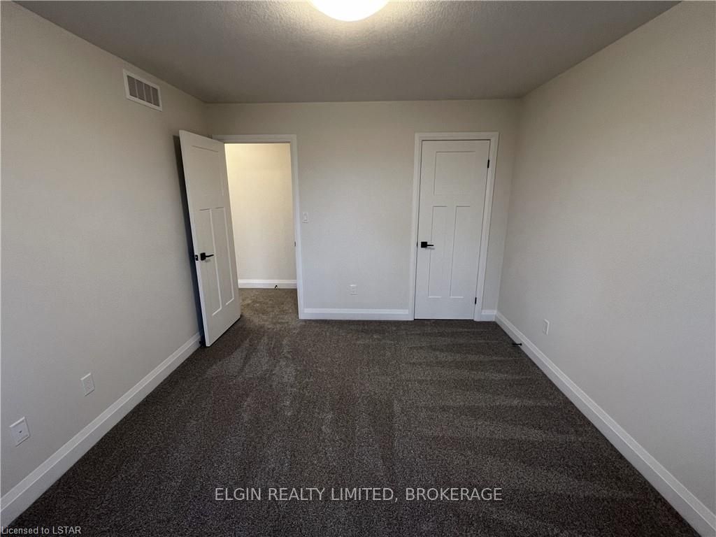 Photo 8 of 3-49 Royal Dornoch Drive, St. Thomas — HOMEH