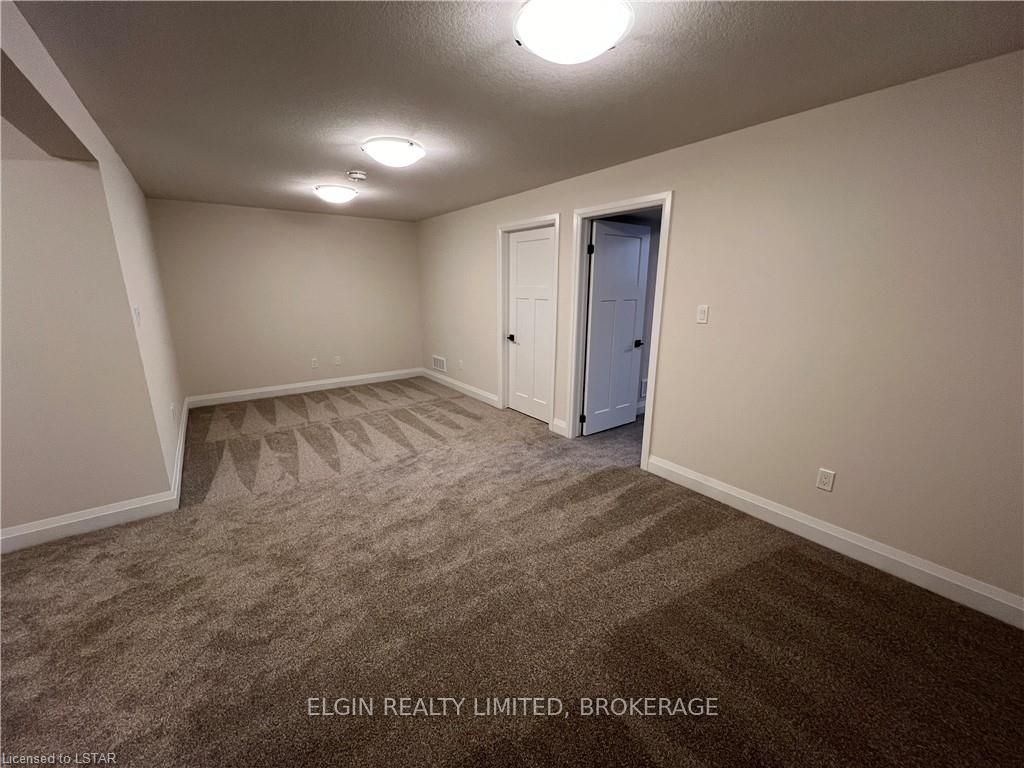 Photo 9 of 3-49 Royal Dornoch Drive, St. Thomas — HOMEH