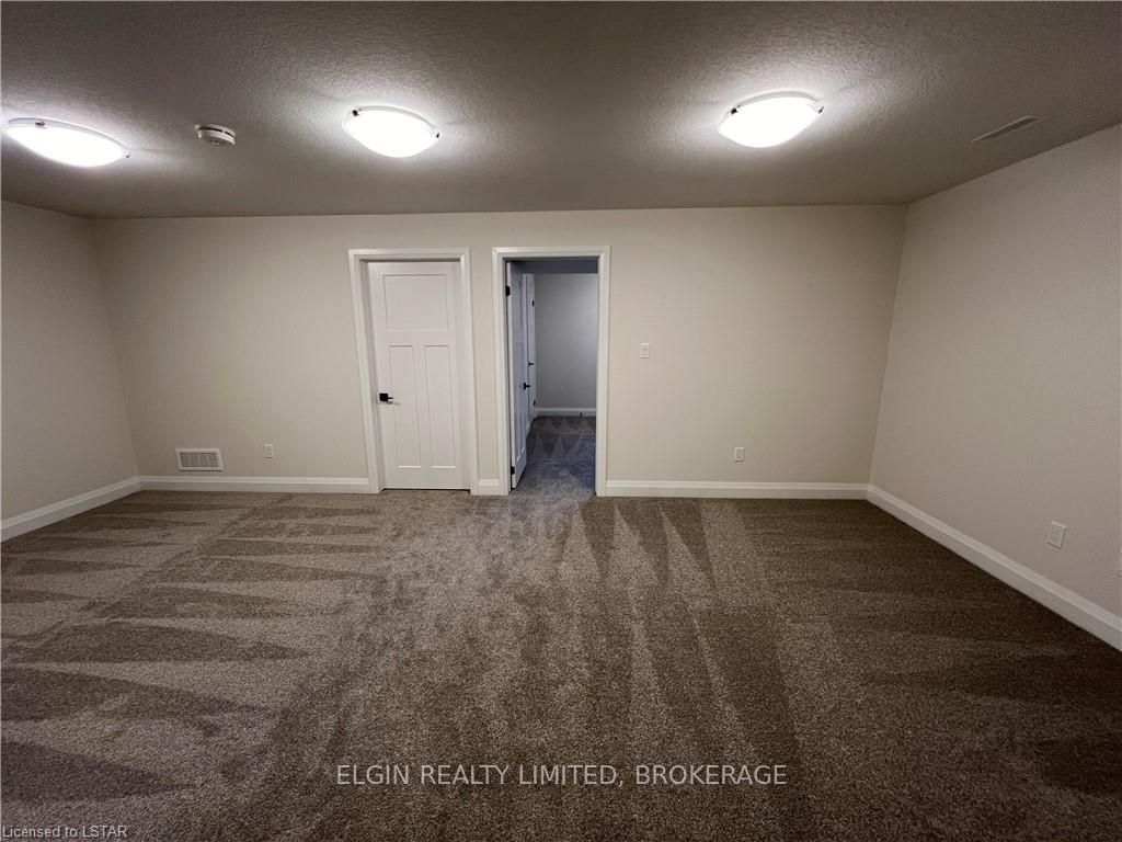 Photo 11 of 3-49 Royal Dornoch Drive, St. Thomas — HOMEH