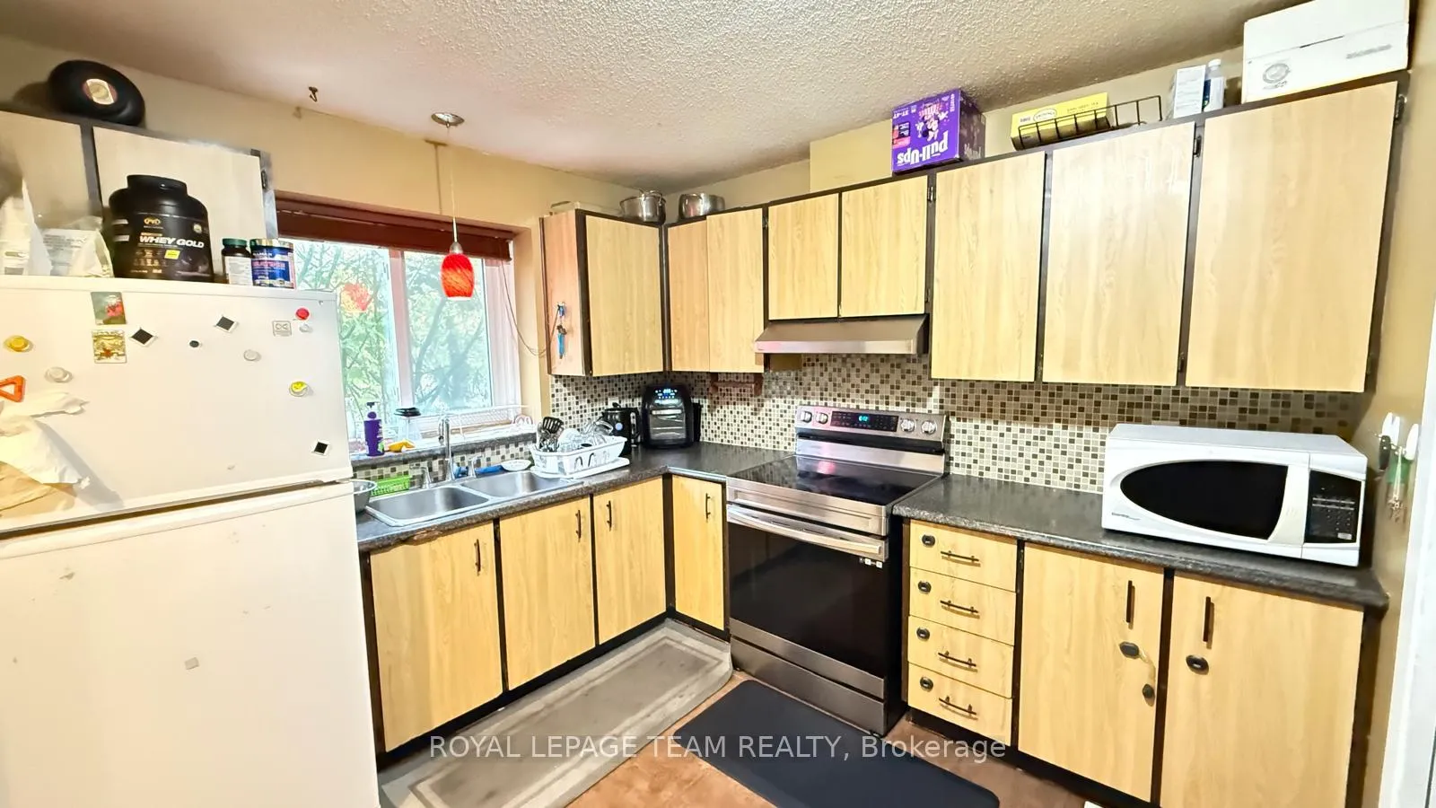 Photo 5 of 438D Moodie Drive, Ottawa, Westcliffe Estates — HOMEH