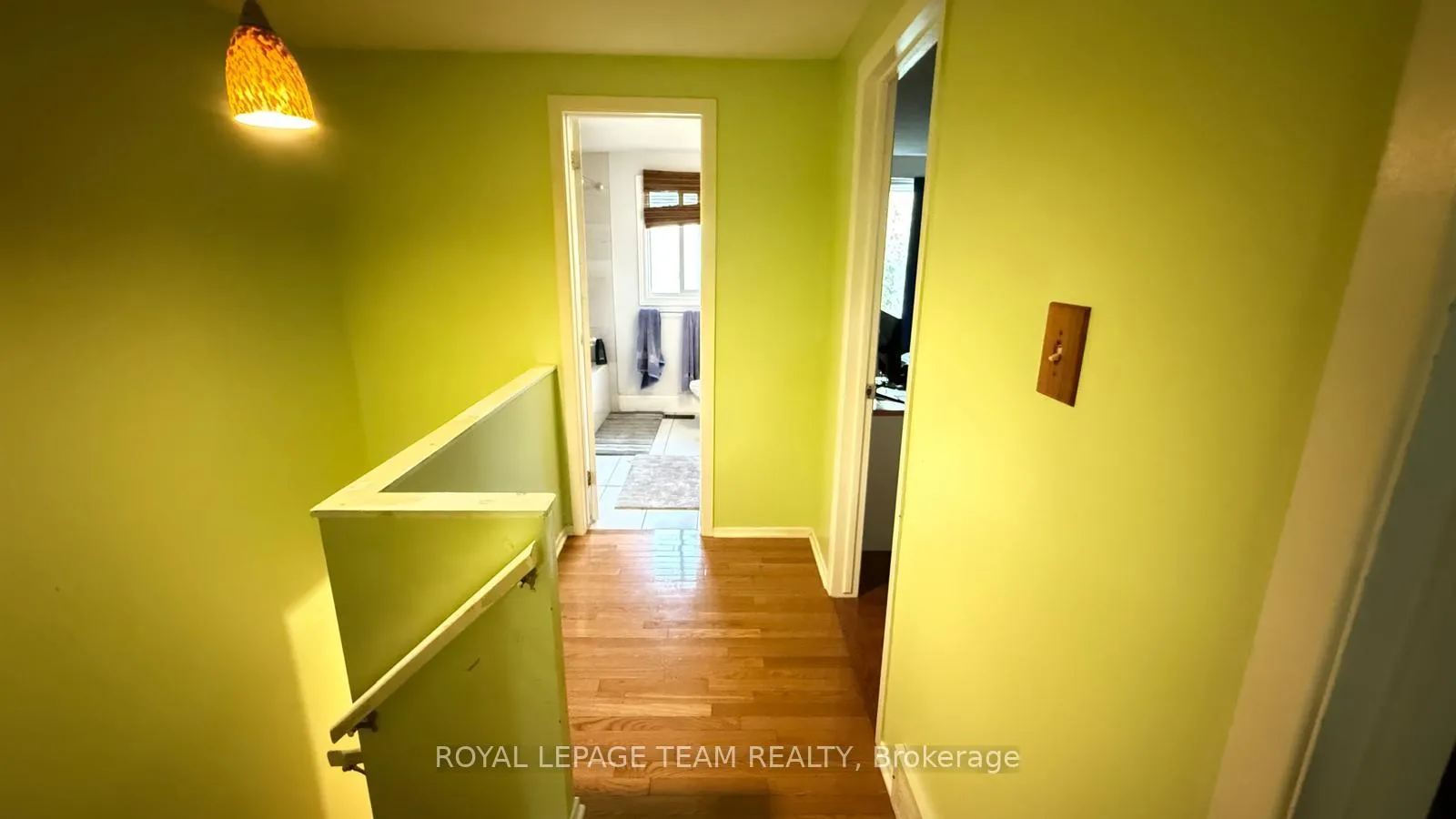 Photo 9 of 438D Moodie Drive, Ottawa, Westcliffe Estates — HOMEH