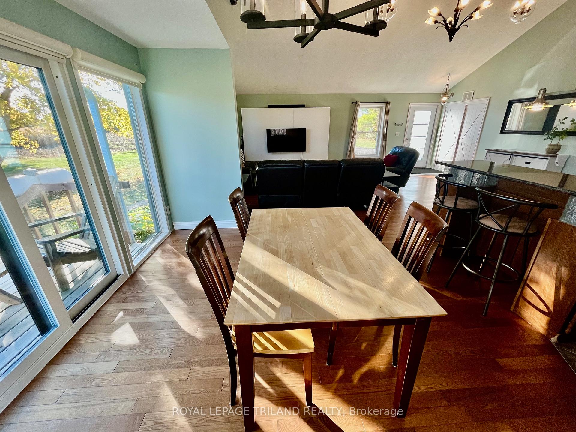 Photo 28 of 32896 Chalmers Line, Dutton/Dunwich, Iona — HOMEH