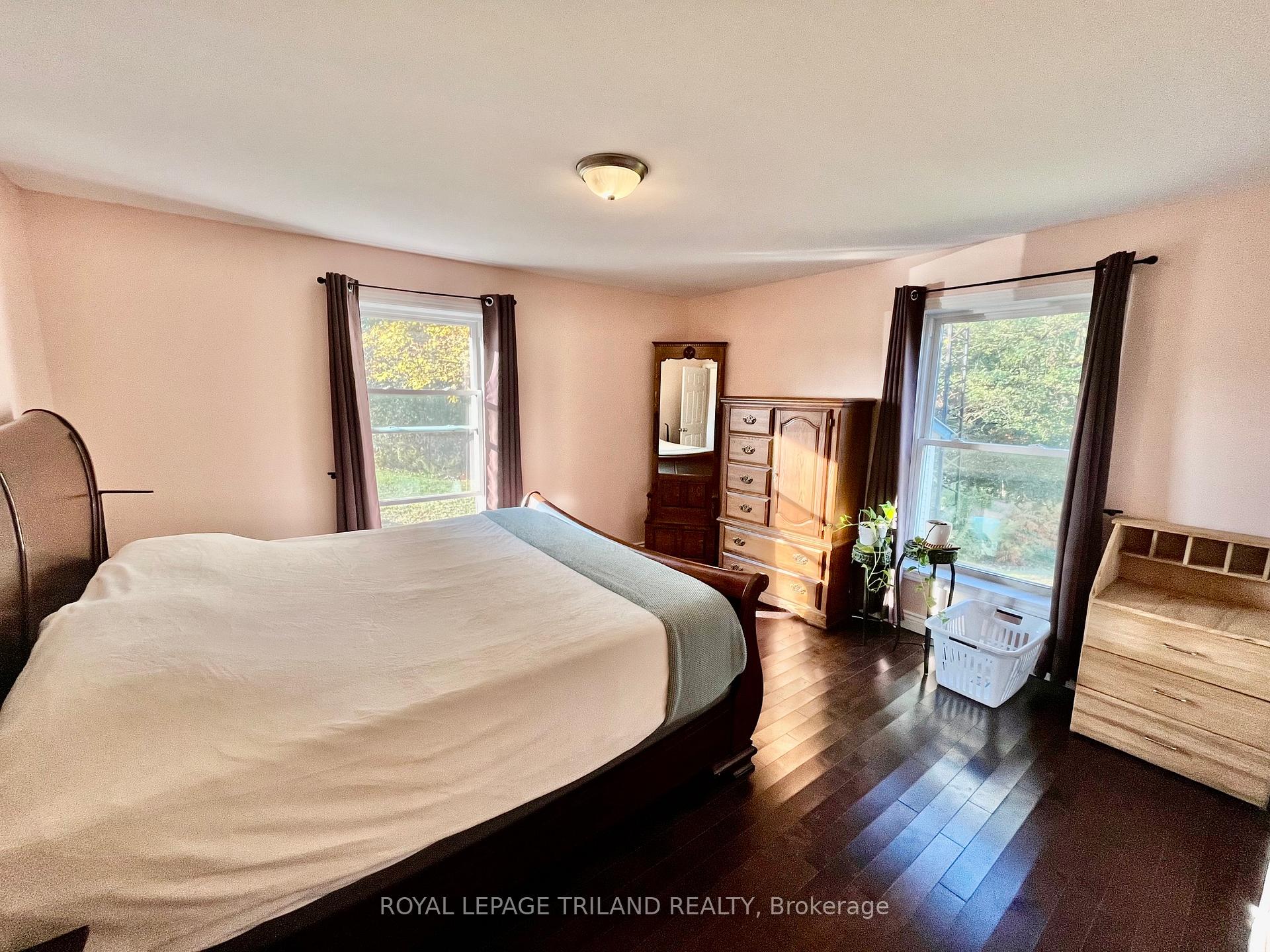 Photo 26 of 32896 Chalmers Line, Dutton/Dunwich, Iona — HOMEH