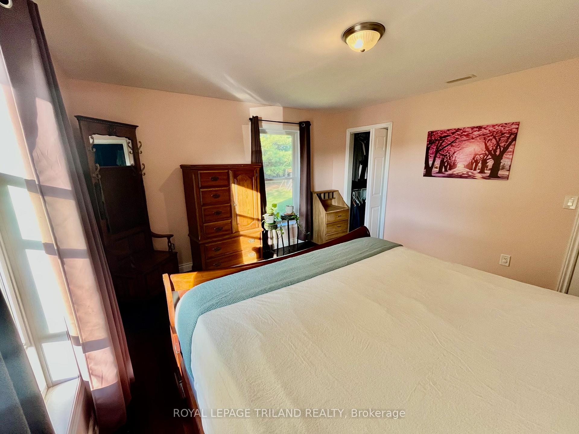 Photo 27 of 32896 Chalmers Line, Dutton/Dunwich, Iona — HOMEH