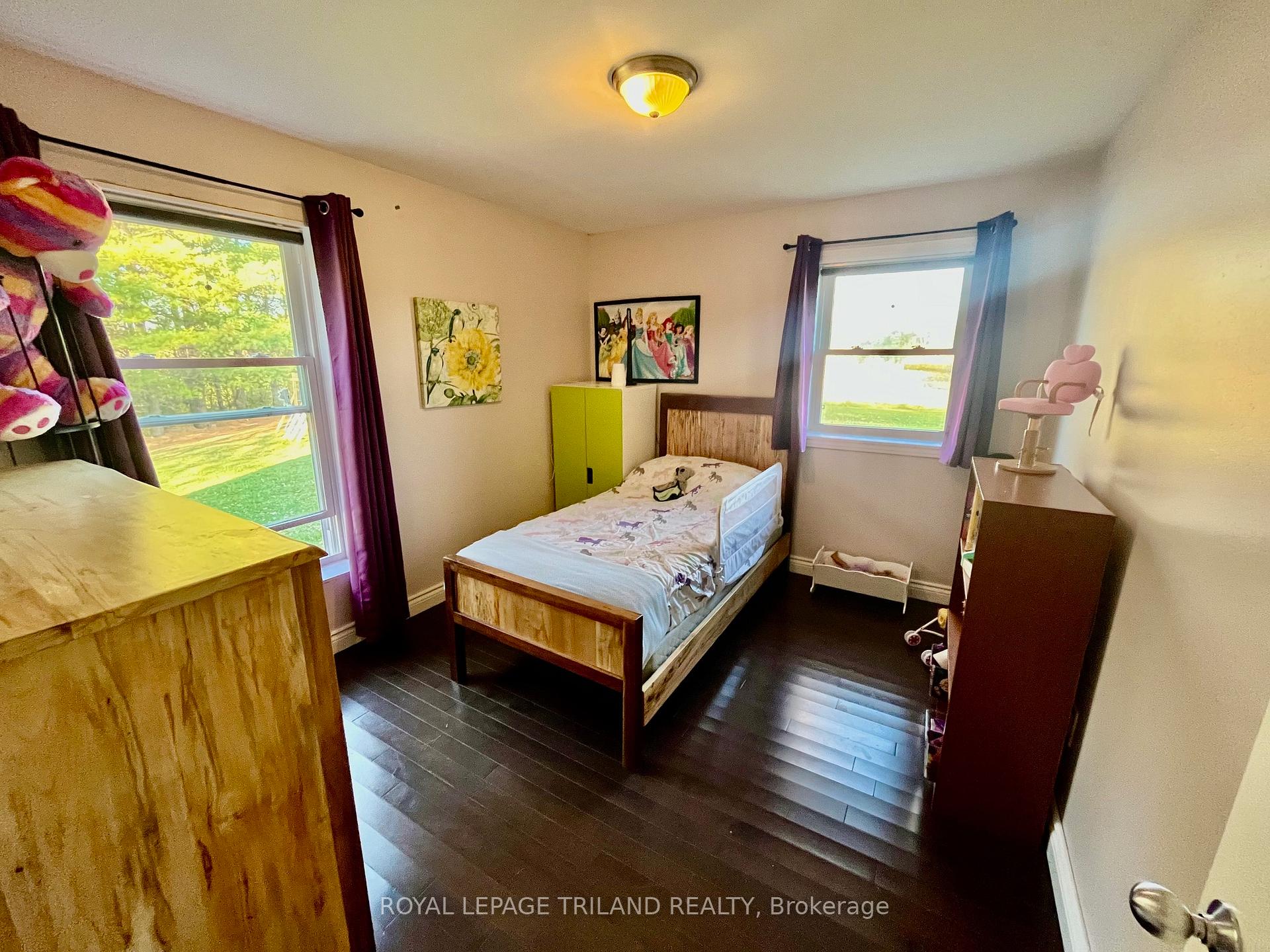Photo 33 of 32896 Chalmers Line, Dutton/Dunwich, Iona — HOMEH