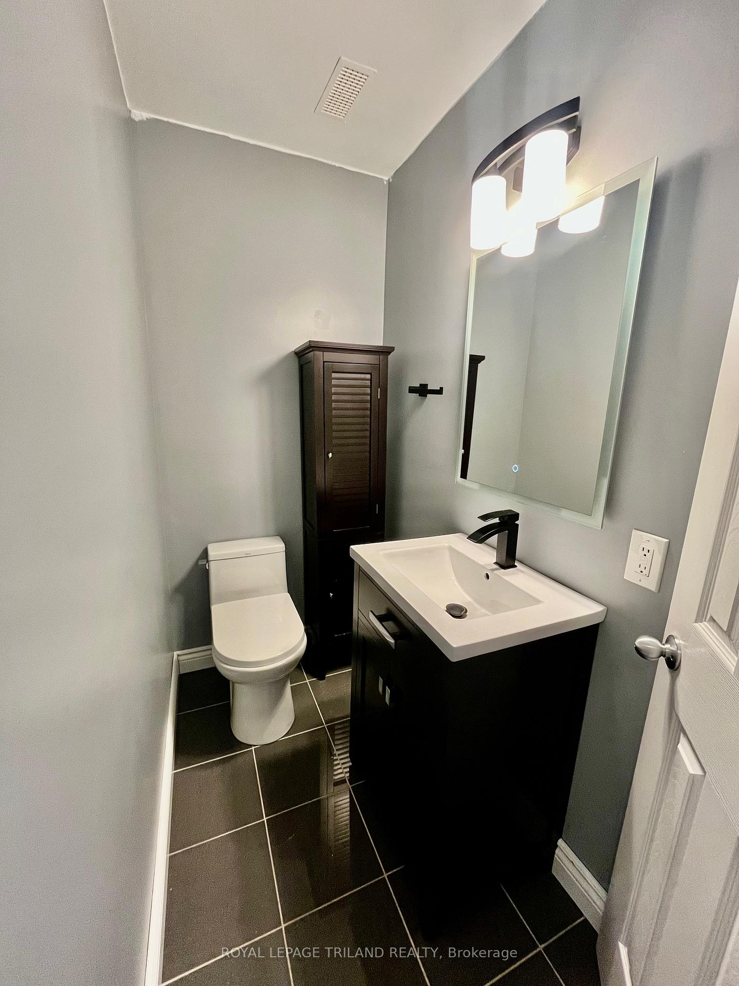 Photo 34 of 32896 Chalmers Line, Dutton/Dunwich, Iona — HOMEH