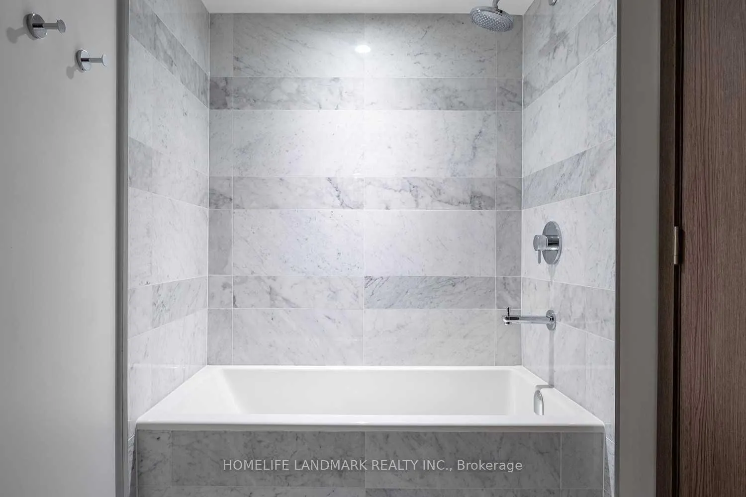 Photo 9 of Unit 3205, 17 Bathurst St Street, Toronto, Waterfront Communities — HOMEH