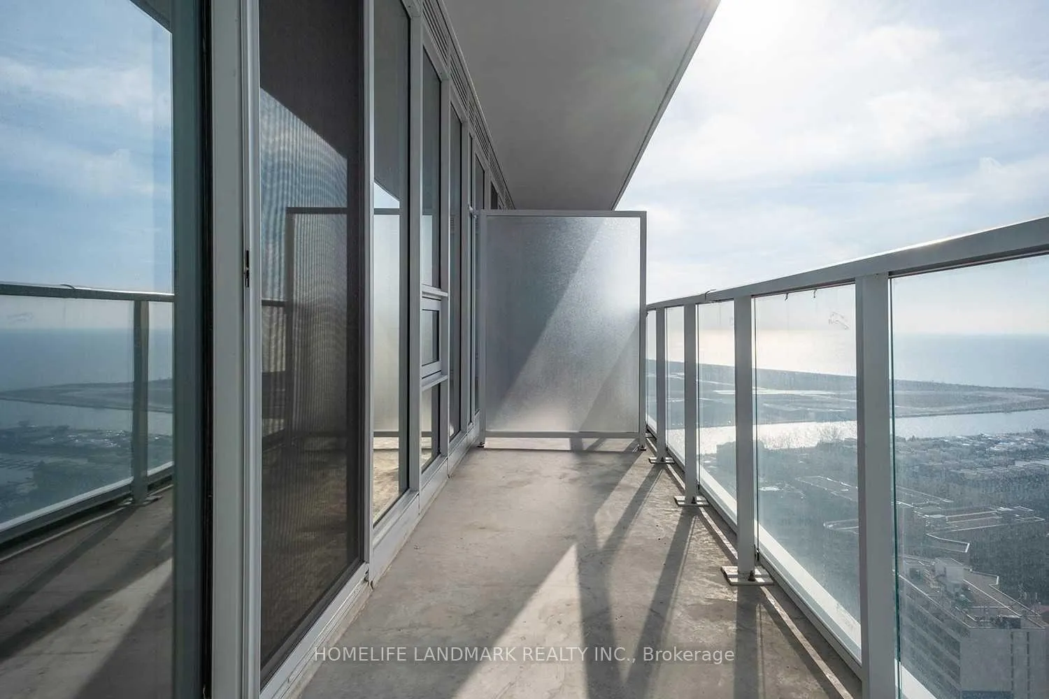 Photo 12 of Unit 3205, 17 Bathurst St Street, Toronto, Waterfront Communities — HOMEH