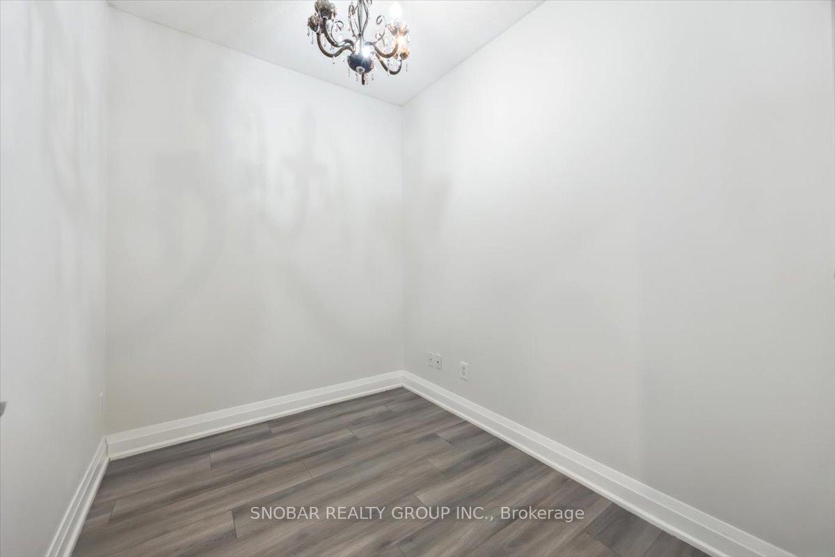 Photo 9 of Unit 103, 20 North Park Road, Vaughan, Beverley Glen — HOMEH