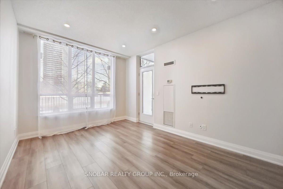 Photo 13 of Unit 103, 20 North Park Road, Vaughan, Beverley Glen — HOMEH