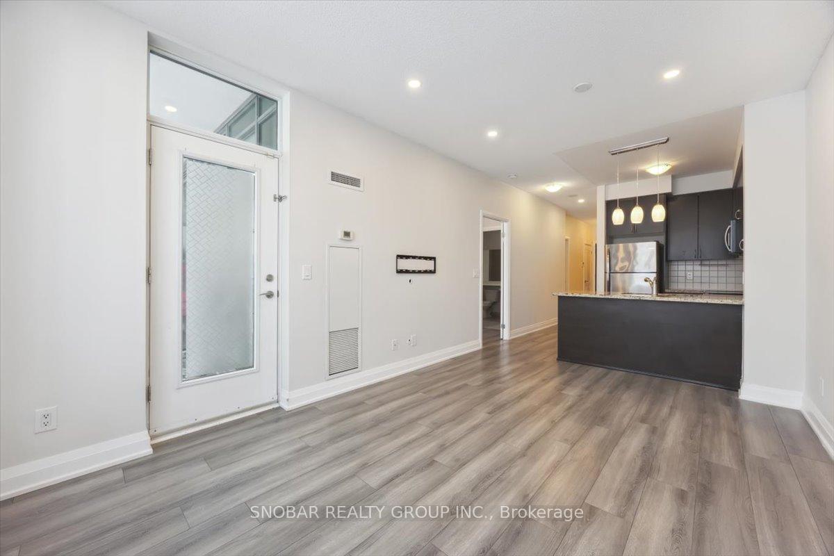 Photo 15 of Unit 103, 20 North Park Road, Vaughan, Beverley Glen — HOMEH