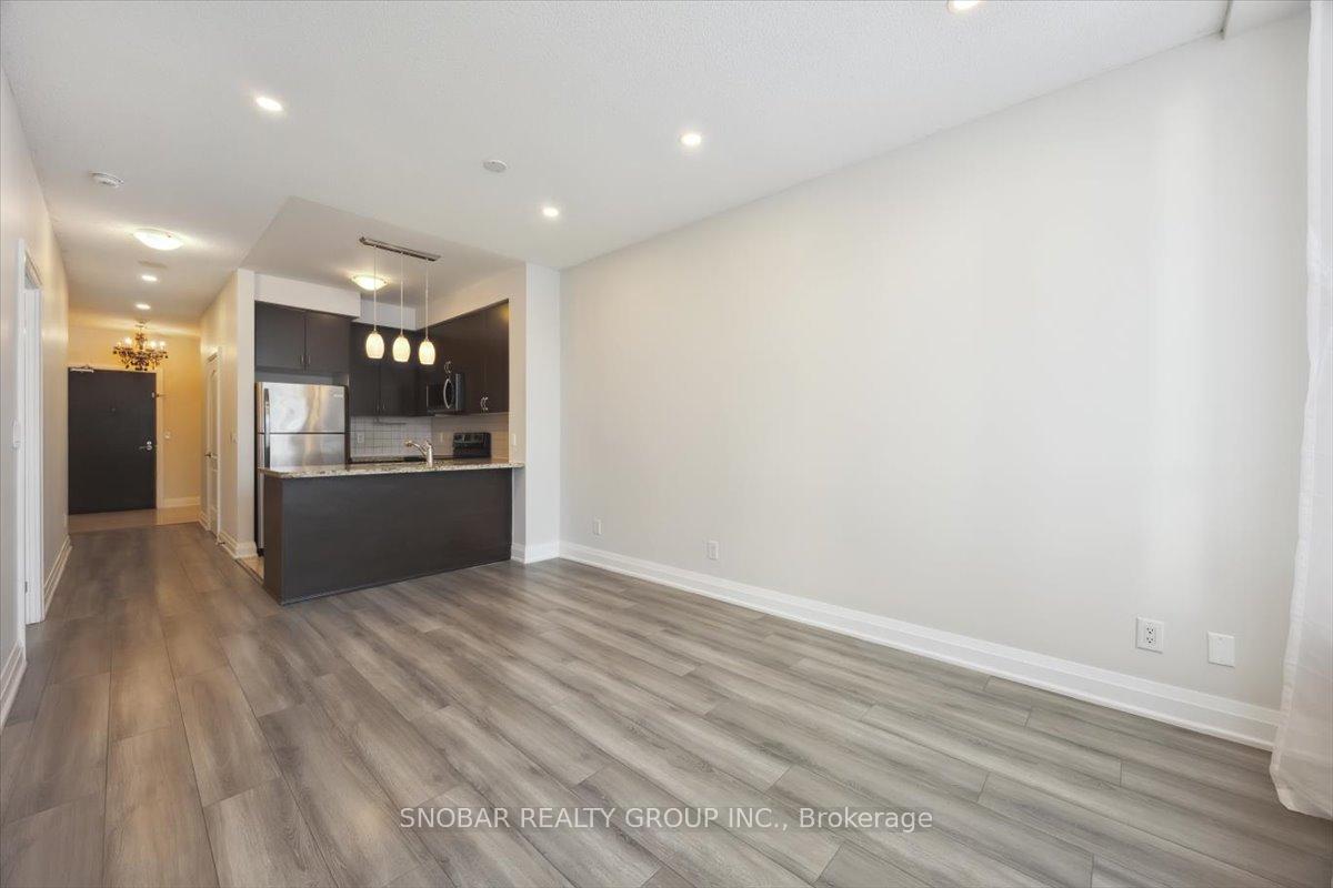 Photo 16 of Unit 103, 20 North Park Road, Vaughan, Beverley Glen — HOMEH