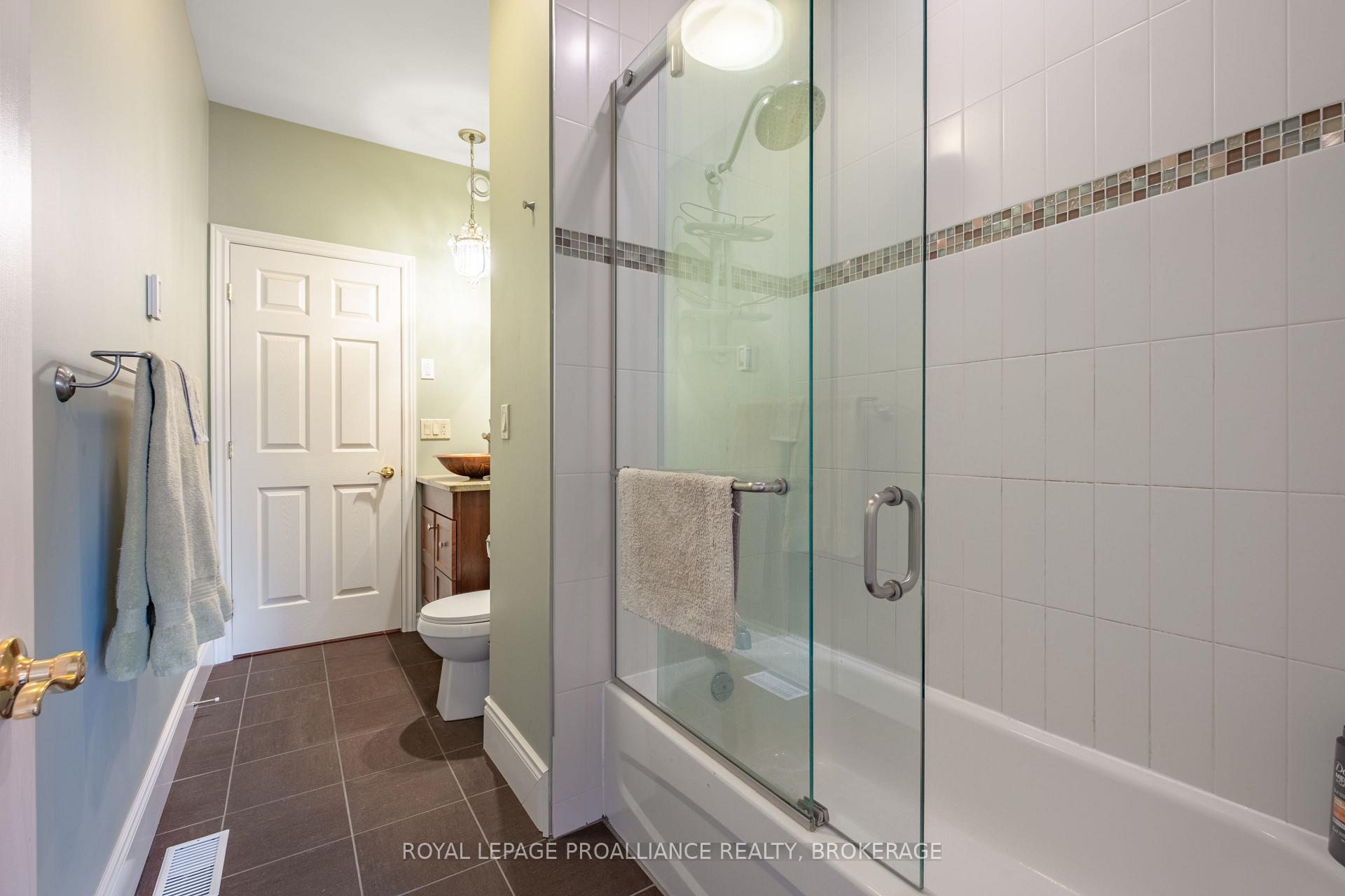 Photo 7 of 7955 Perth Road, Frontenac, Frontenac South — HOMEH