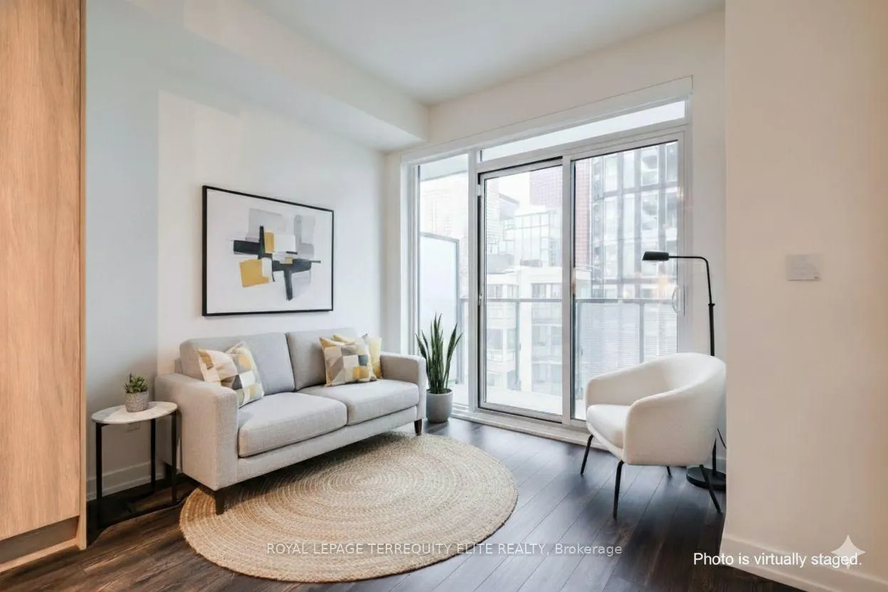 Photo 2 of Unit 2210, 89 Church Street, Toronto, Church-Yonge Corridor — HOMEH