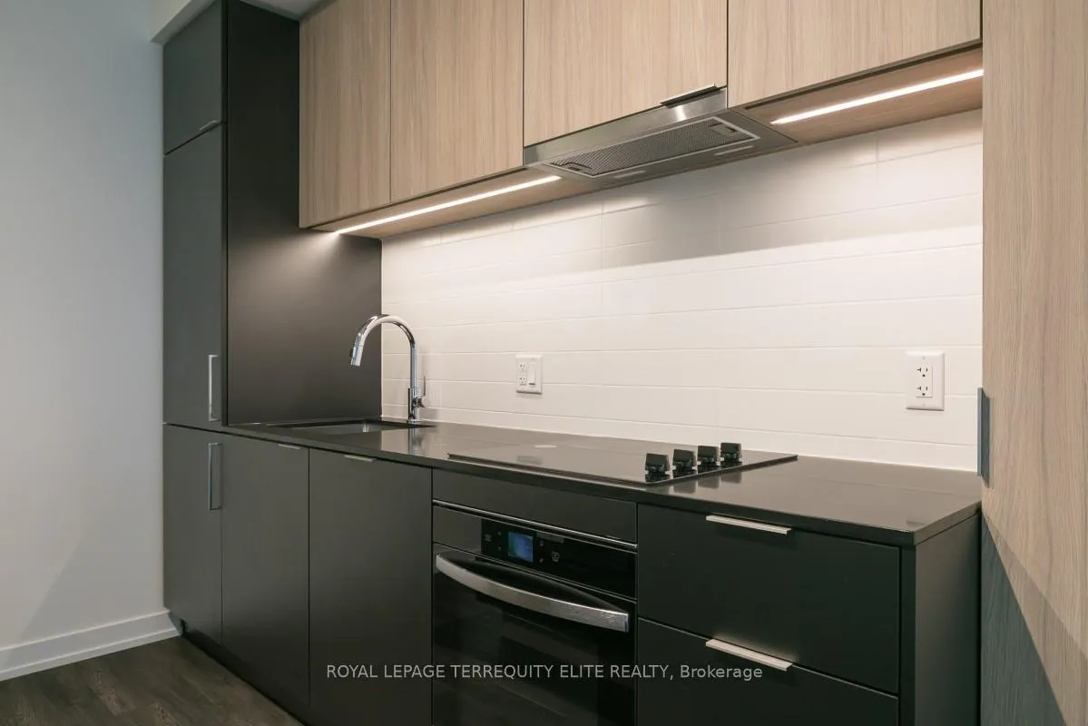 Photo 8 of Unit 2210, 89 Church Street, Toronto, Church-Yonge Corridor — HOMEH