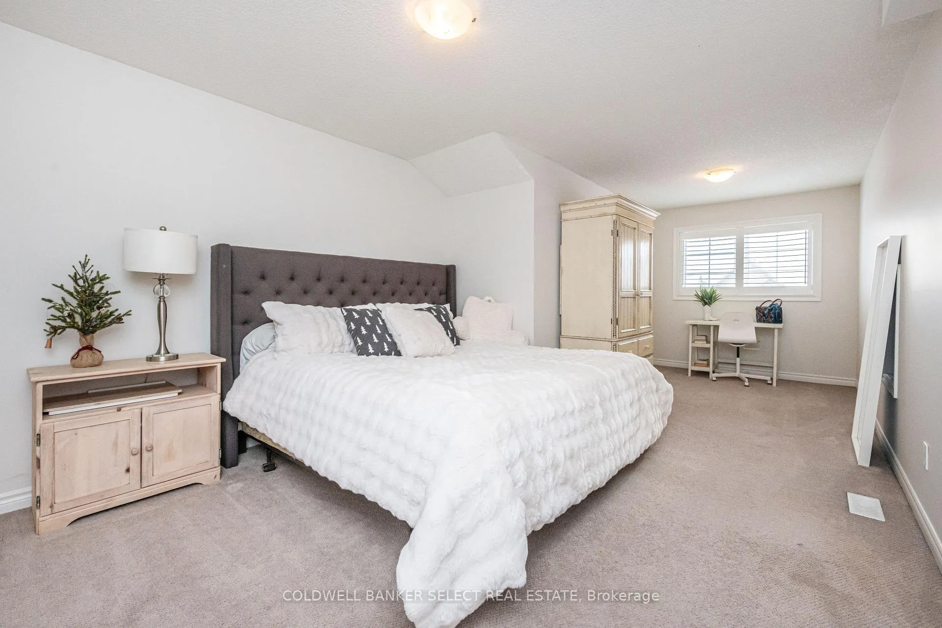Photo 24 of Unit Unit 5, 3 Zimmerman Drive W, Caledon, Rural Caledon — HOMEH