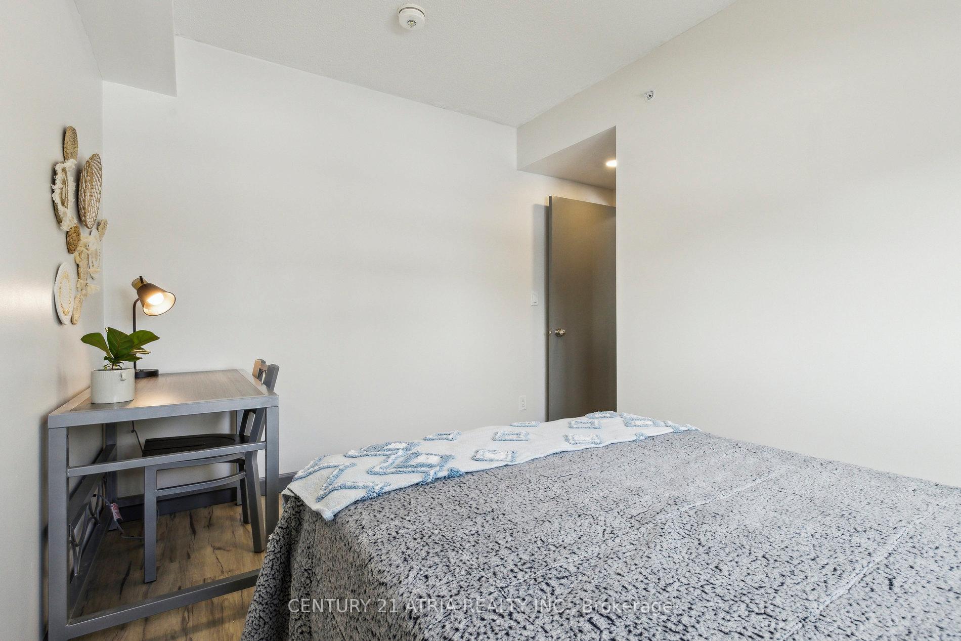 Photo 10 of Unit 1615, 258 A Sunview Street, Waterloo, Beechwood/University — HOMEH