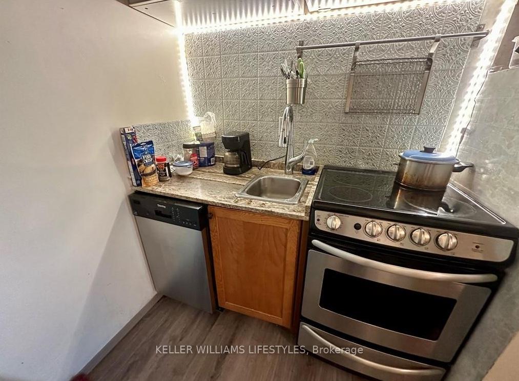 Photo 14 of Unit 7, 21 Brock Street, Bayham, Port Burwell — HOMEH
