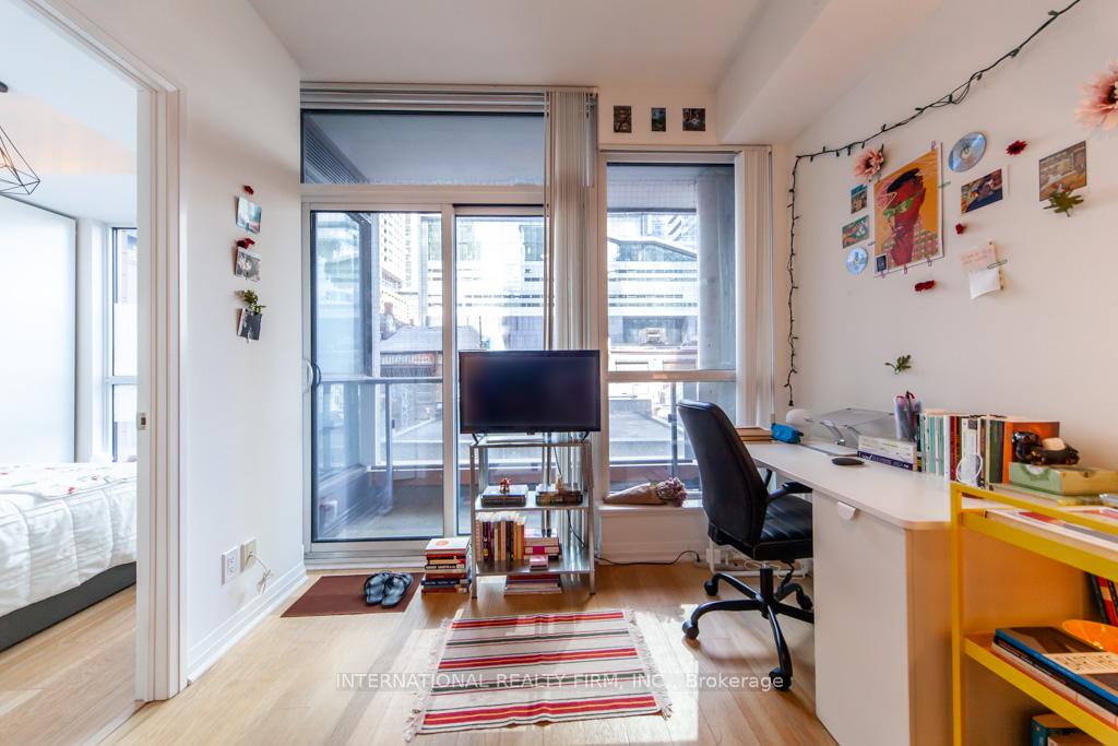 Photo 11 of Unit 318, 8 Mercer Street, Toronto, Waterfront Communities — HOMEH