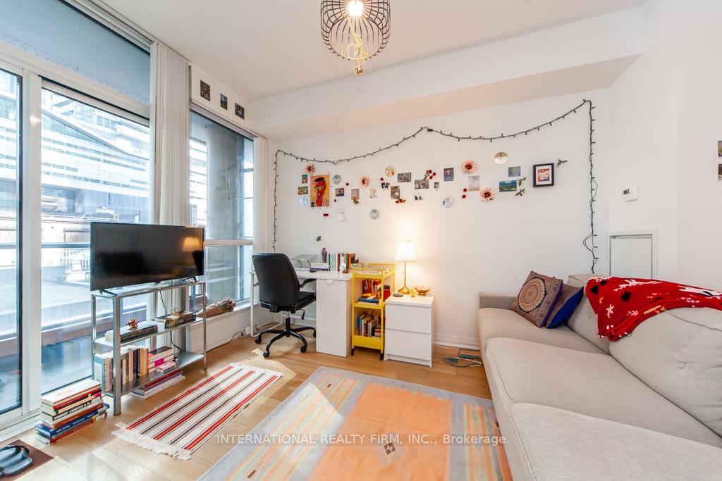 Photo 12 of Unit 318, 8 Mercer Street, Toronto, Waterfront Communities — HOMEH