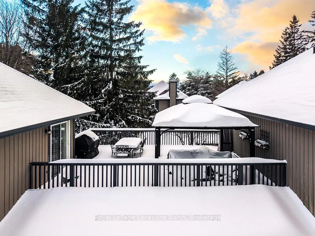 Photo 24 of 417 Mariners Way, Collingwood — HOMEH