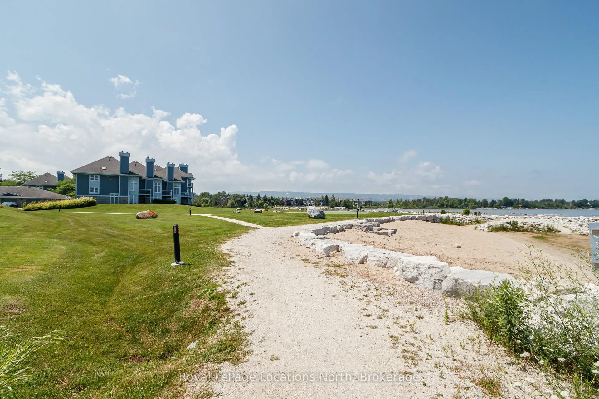 Photo 44 of 417 Mariners Way, Collingwood — HOMEH
