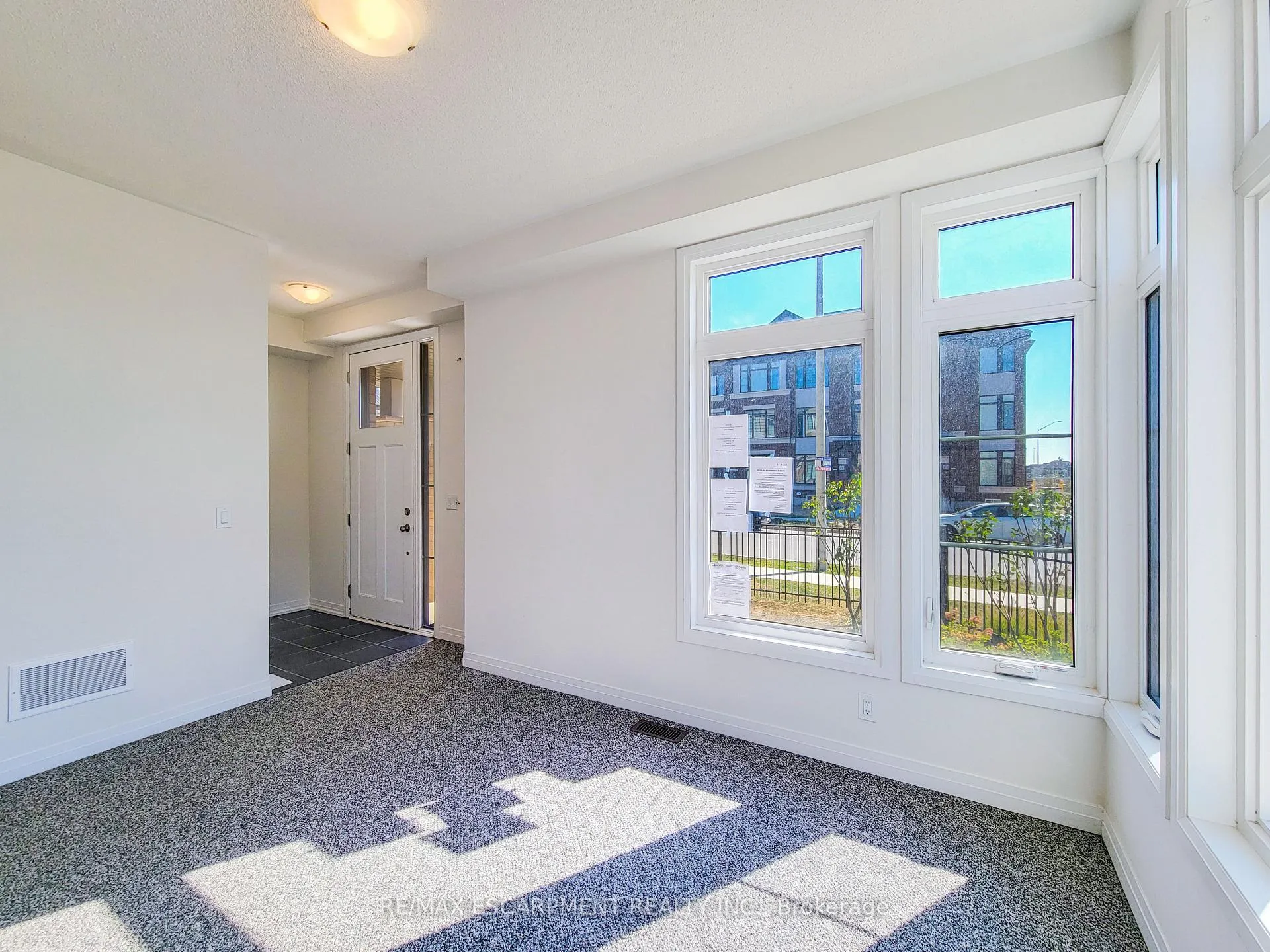 Photo 9 of 457 Provident Way, Hamilton, Mount Hope — HOMEH