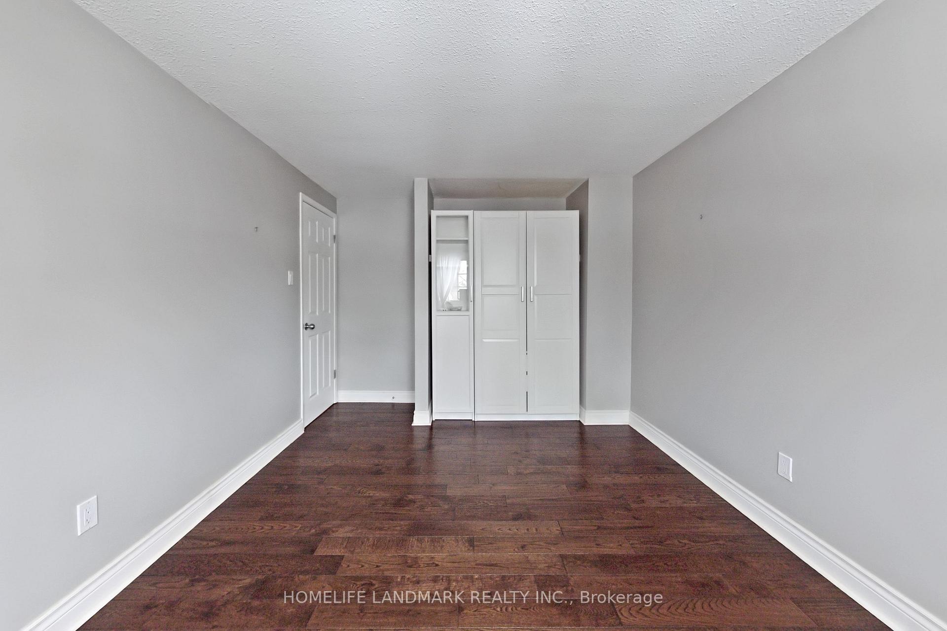 Photo 26 of 38 Corbett Crescent, Aurora, Aurora Highlands — HOMEH