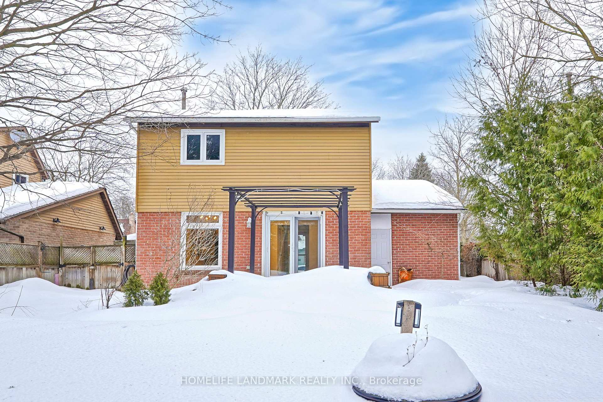 Photo 37 of 38 Corbett Crescent, Aurora, Aurora Highlands — HOMEH
