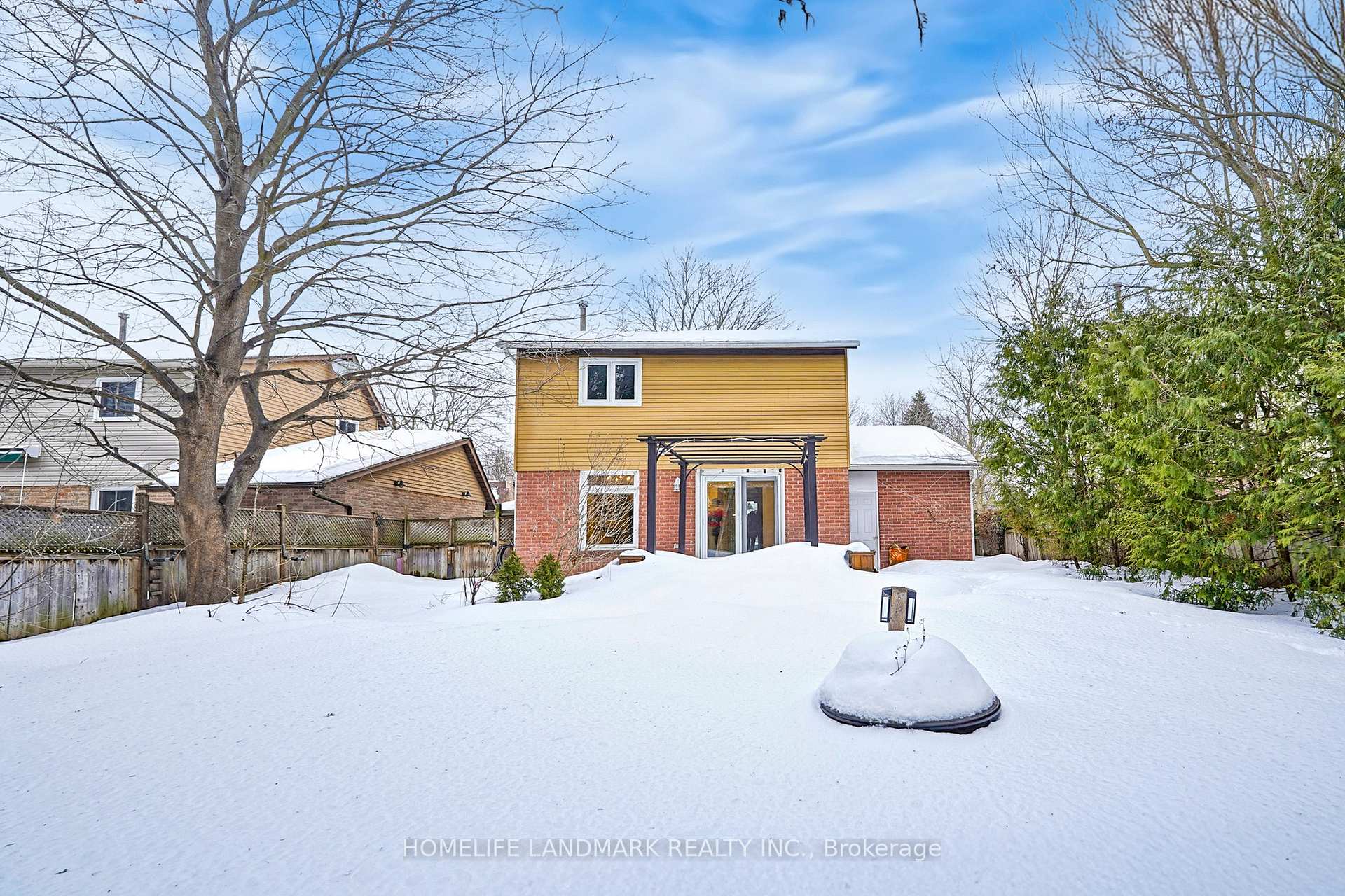 Photo 42 of 38 Corbett Crescent, Aurora, Aurora Highlands — HOMEH
