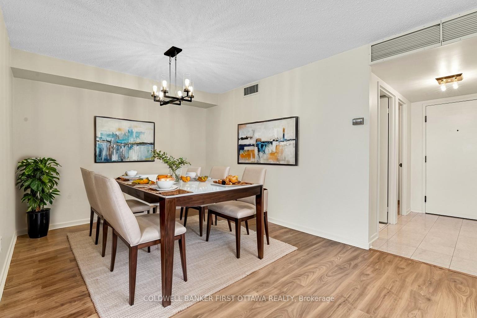 Photo 3 of Unit 1601, 1510 Riverside Drive, Ottawa, Riverview Park — HOMEH