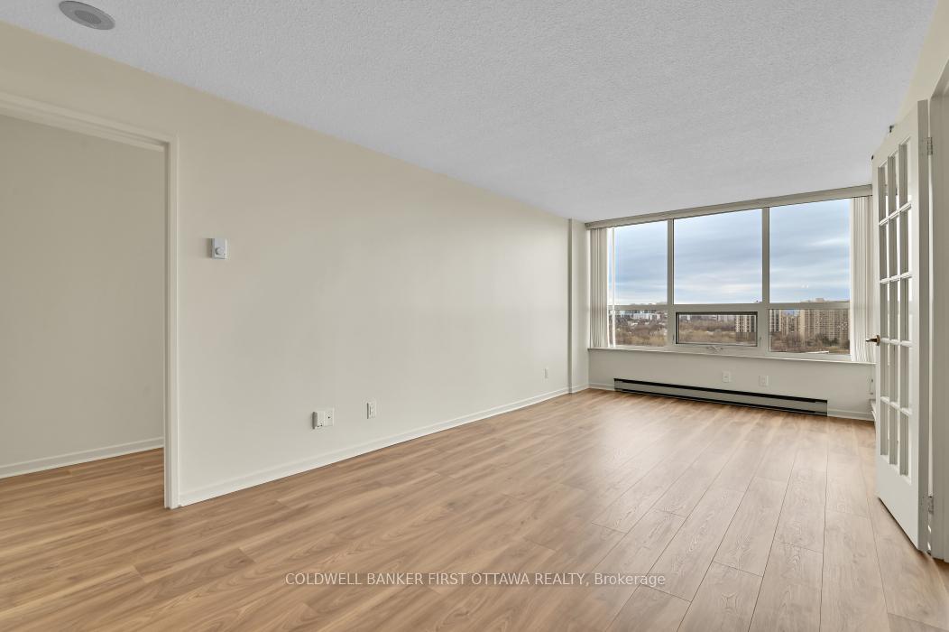 Photo 15 of Unit 1601, 1510 Riverside Drive, Ottawa, Riverview Park — HOMEH