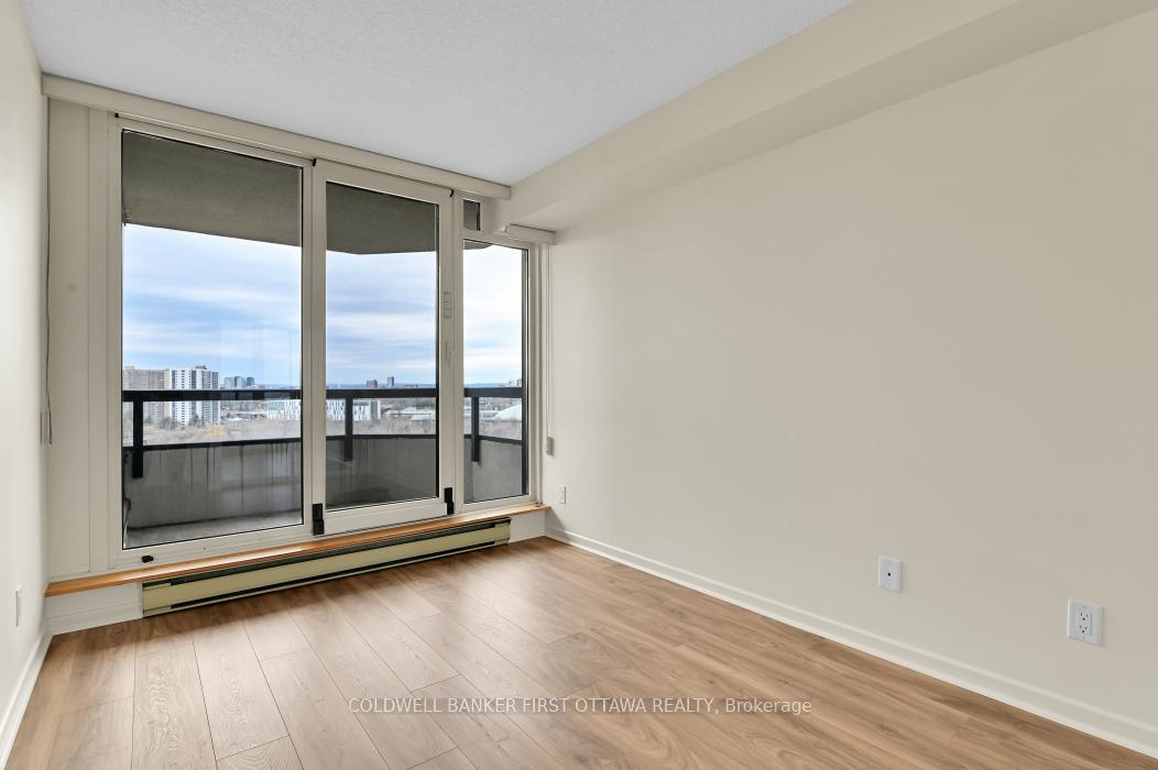 Photo 19 of Unit 1601, 1510 Riverside Drive, Ottawa, Riverview Park — HOMEH