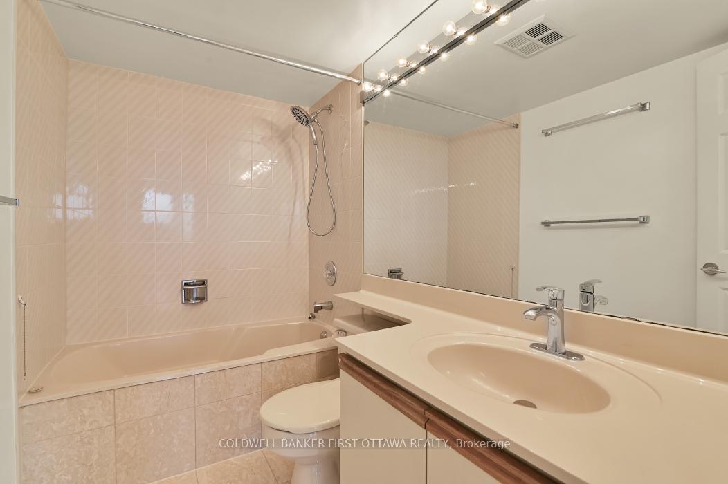 Photo 24 of Unit 1601, 1510 Riverside Drive, Ottawa, Riverview Park — HOMEH