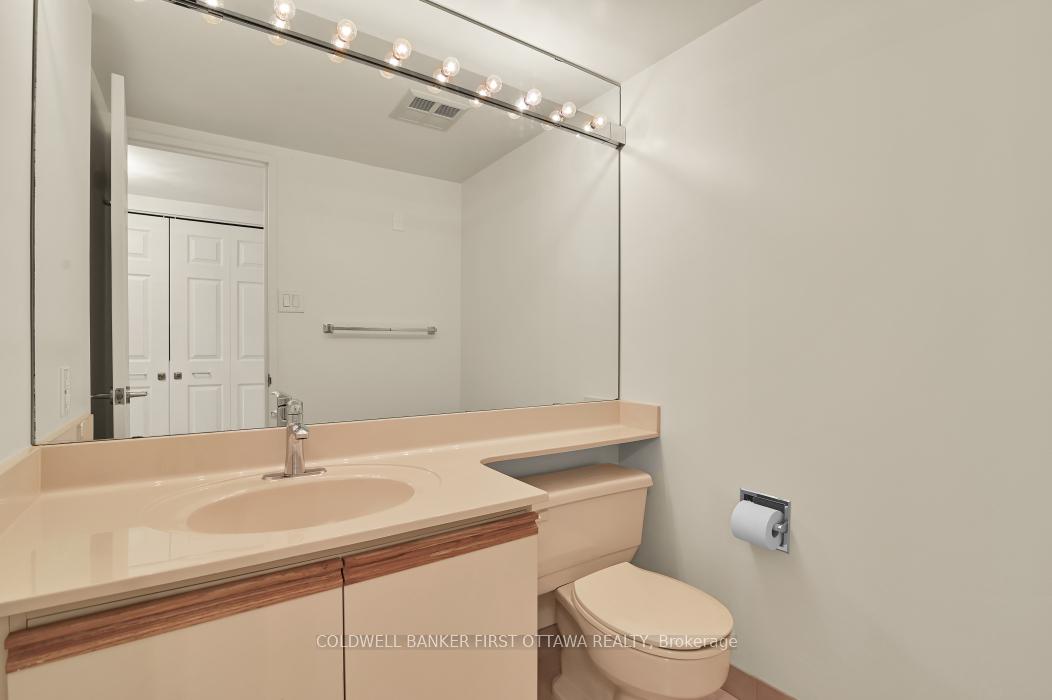 Photo 26 of Unit 1601, 1510 Riverside Drive, Ottawa, Riverview Park — HOMEH