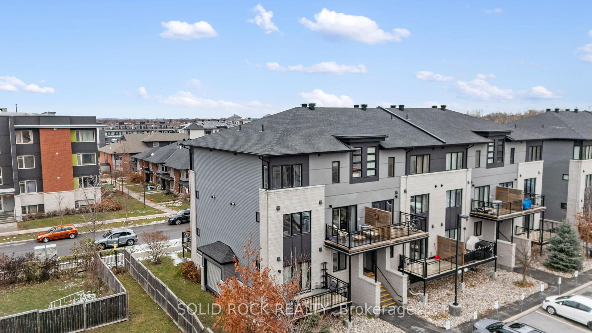Front of Unit B, 442 Via Verona Avenue