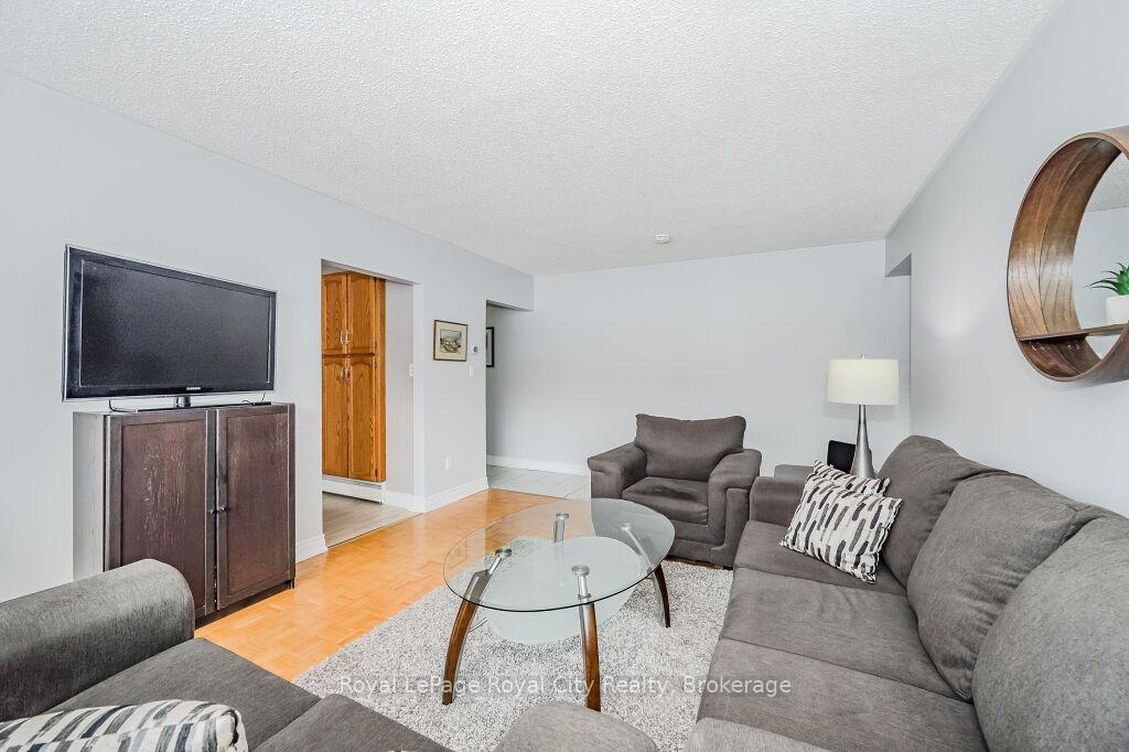 Photo 7 of Unit 107, 1 Sunnylea Crescent, Guelph, General Hospital — HOMEH