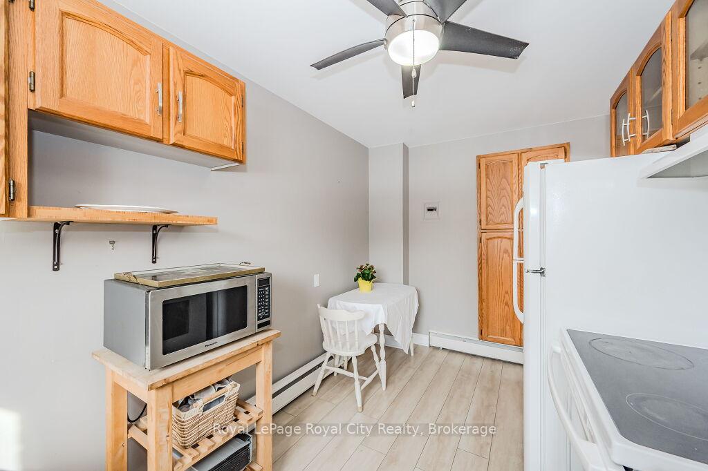 Photo 12 of Unit 107, 1 Sunnylea Crescent, Guelph, General Hospital — HOMEH