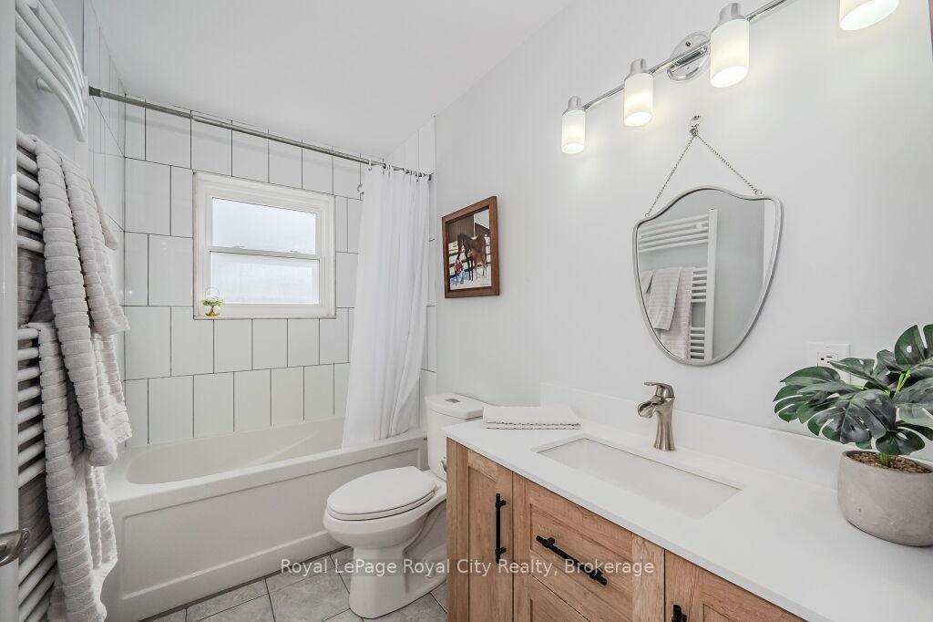 Photo 17 of Unit 107, 1 Sunnylea Crescent, Guelph, General Hospital — HOMEH