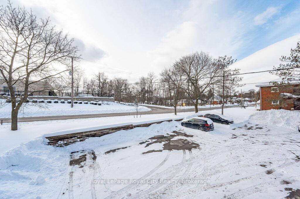 Photo 28 of Unit 107, 1 Sunnylea Crescent, Guelph, General Hospital — HOMEH