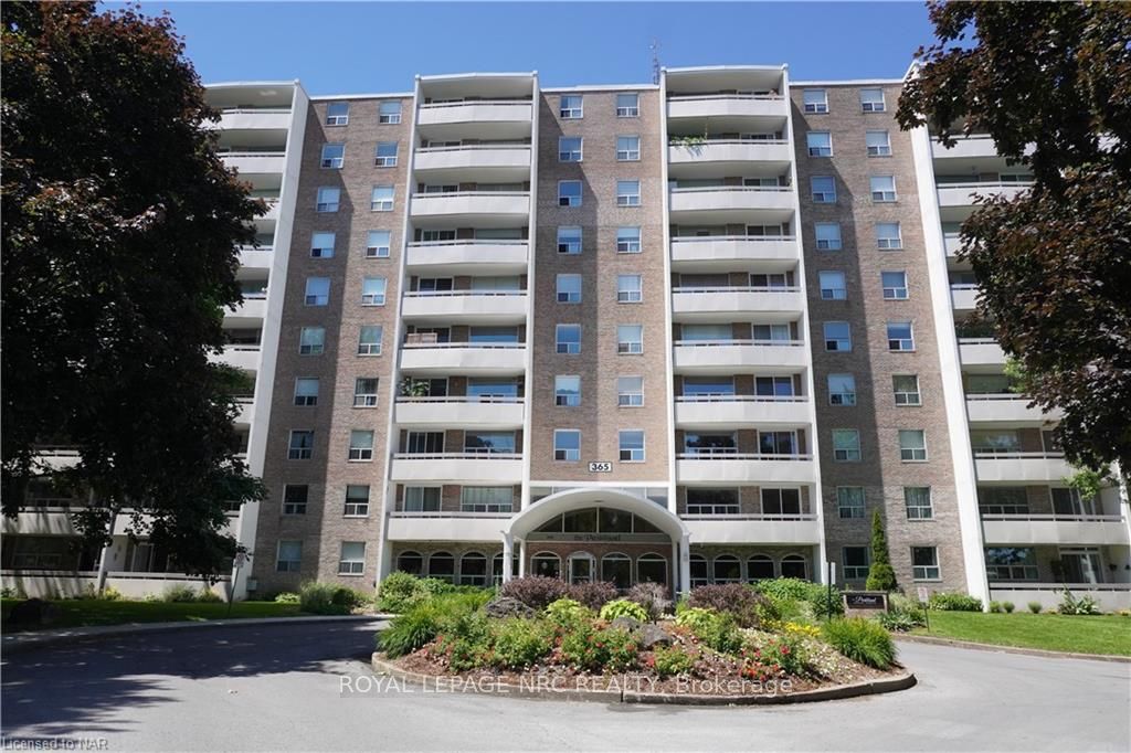 Front of Unit 911, 365 Geneva Street