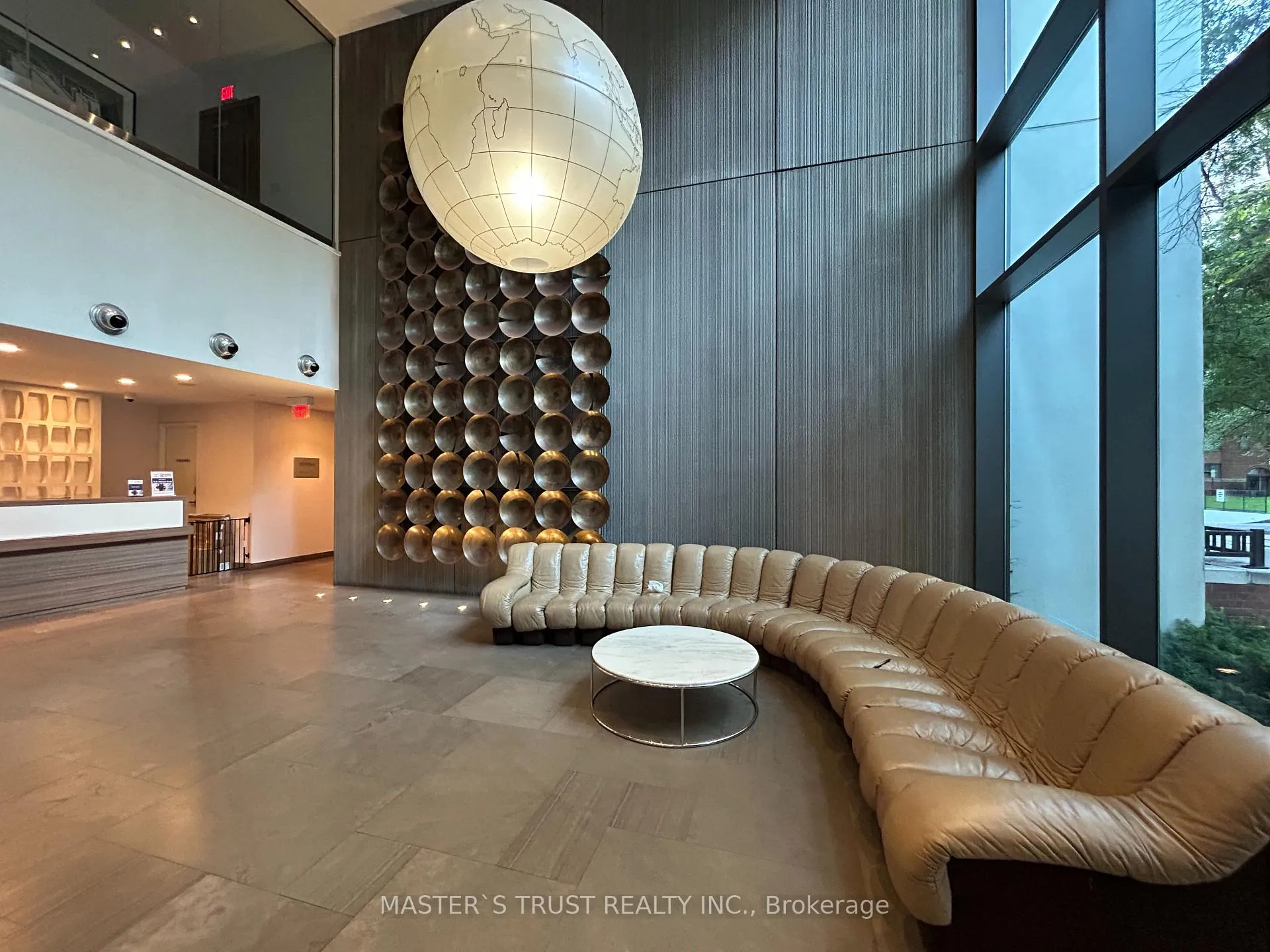 Photo 27 of Unit 1702, 75 St Nicholas Street, Toronto, Bay Street Corridor — HOMEH