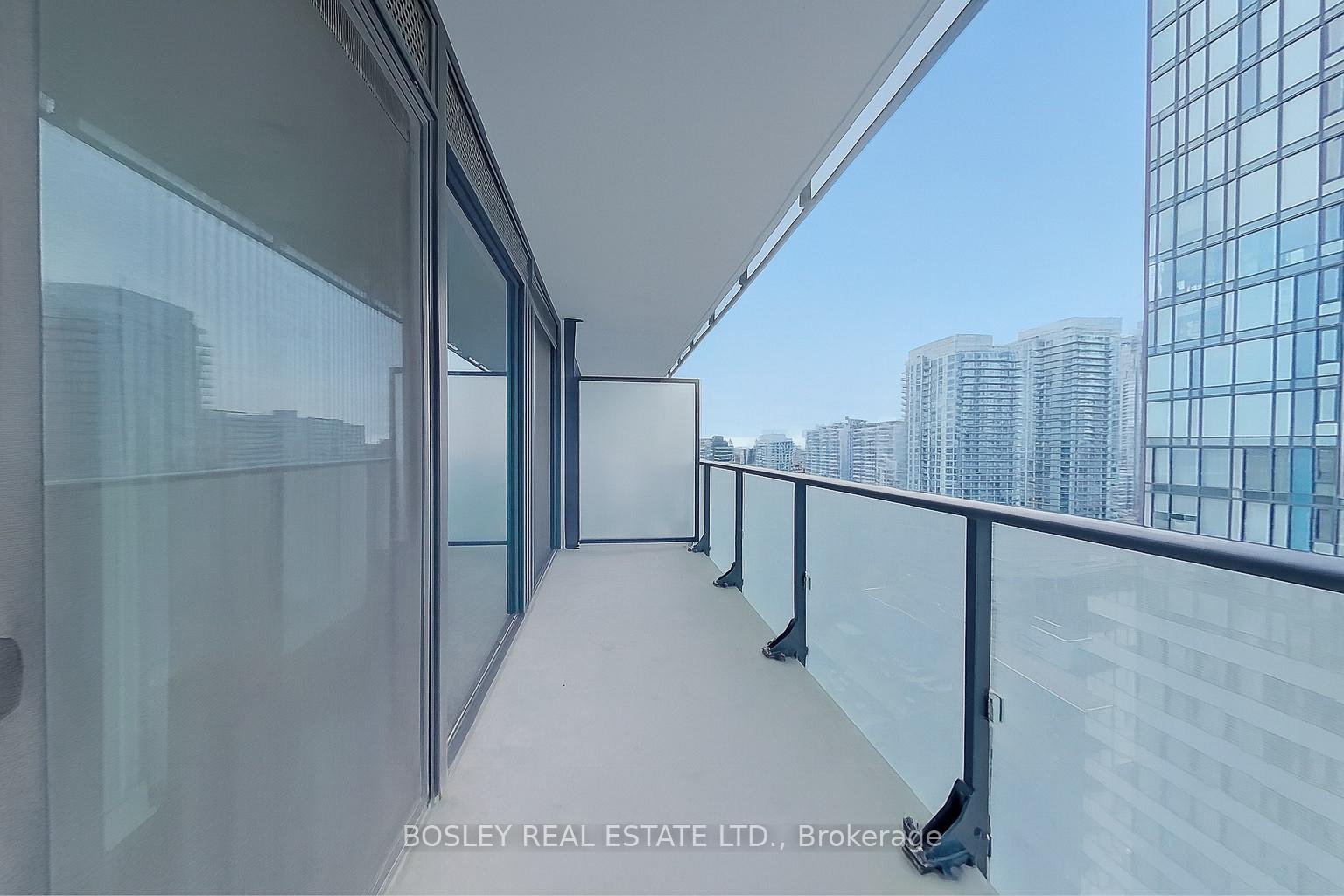 Photo 7 of Unit 2112, 185 Roehampton Avenue, Toronto, Mount Pleasant West — HOMEH