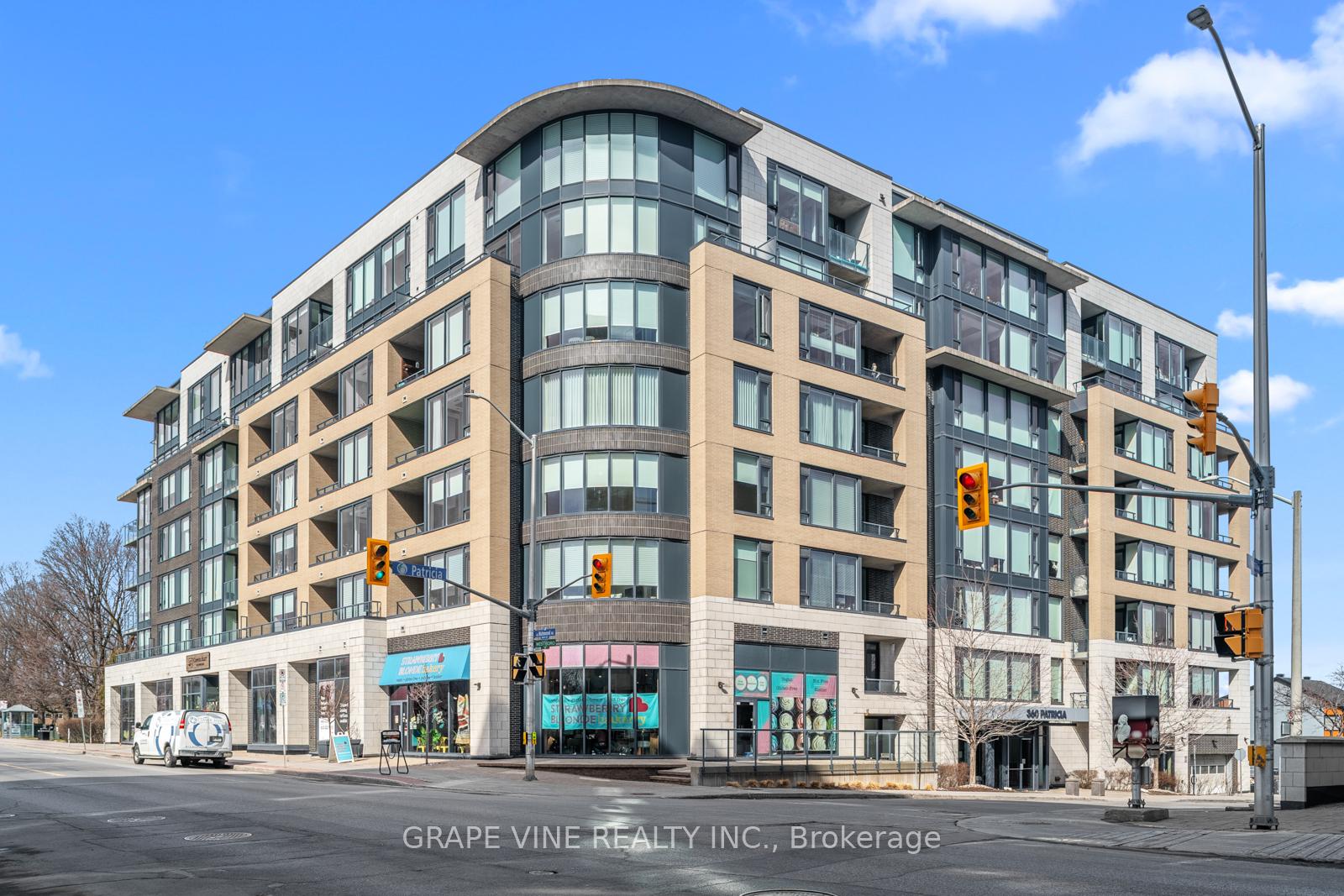 Front of Unit 603, 360 Patricia Avenue