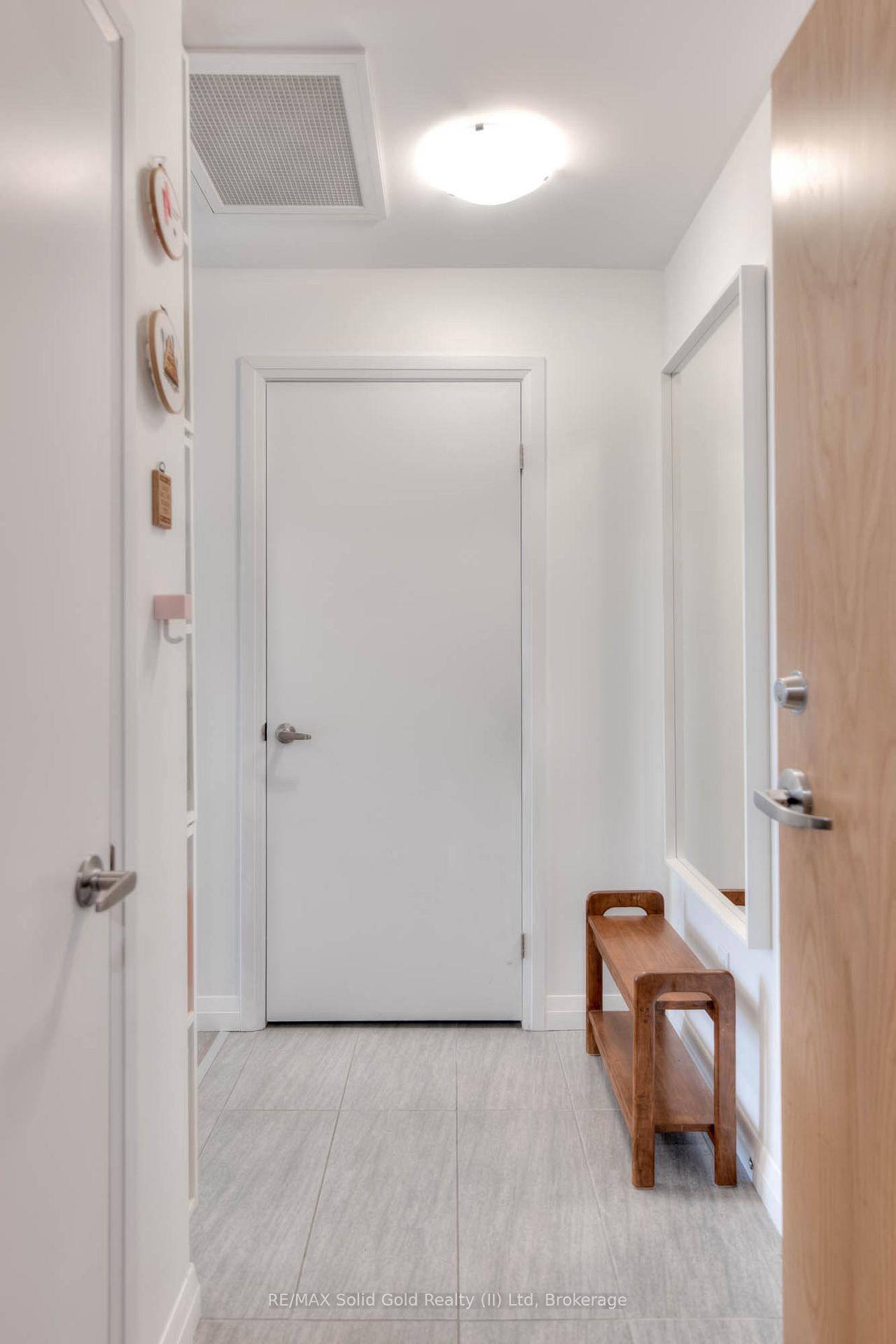 Photo 4 of Unit 2608, 60 Charles Street W, Kitchener, City Commercial Core — HOMEH