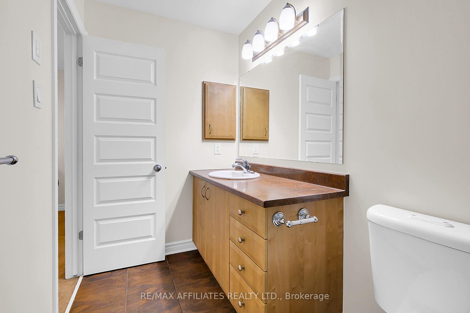 Photo 21 of Unit B, 267 Titanium Private, Ottawa, Convent Glen North — HOMEH