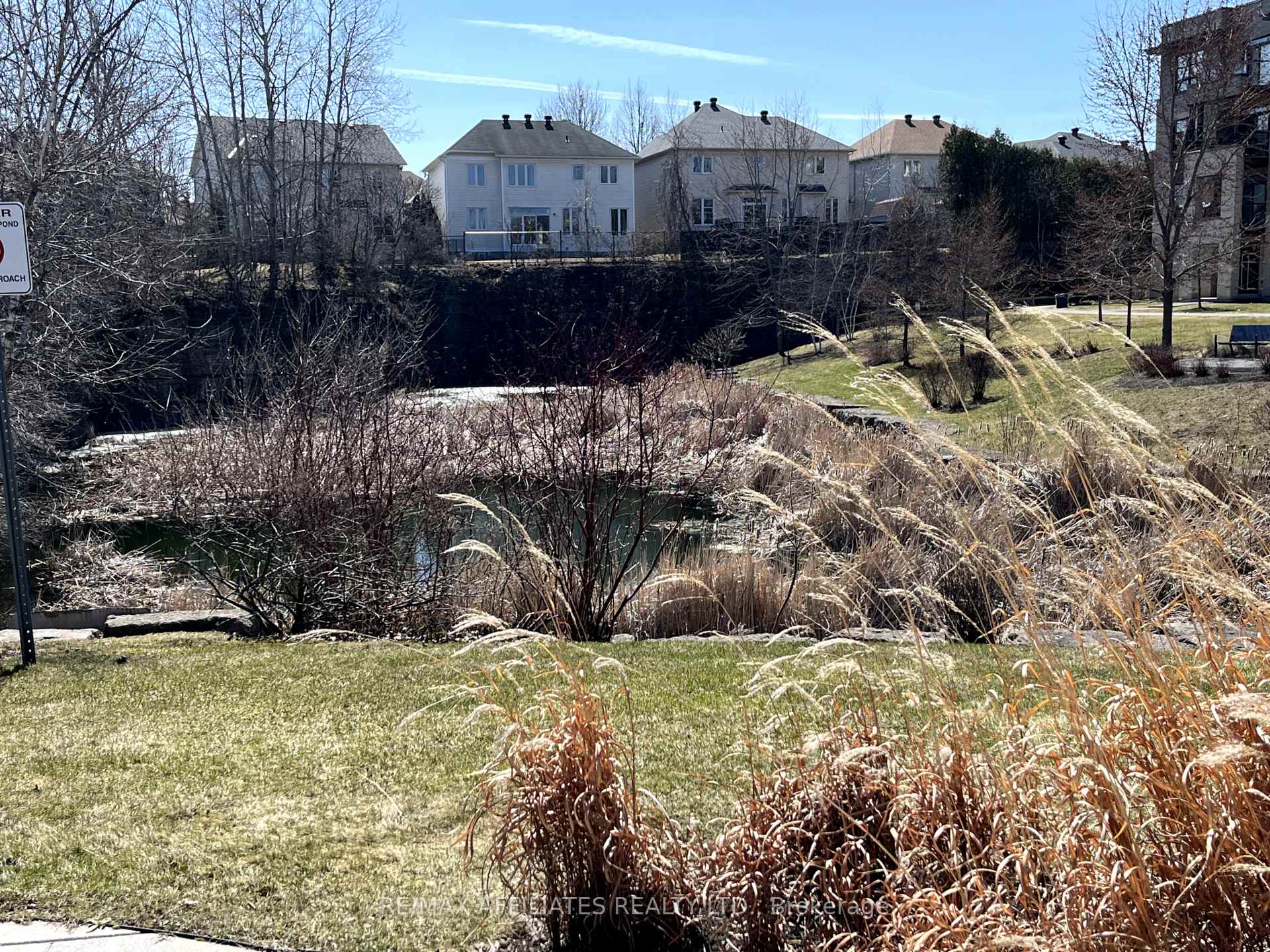 Photo 27 of Unit B, 267 Titanium Private, Ottawa, Convent Glen North — HOMEH