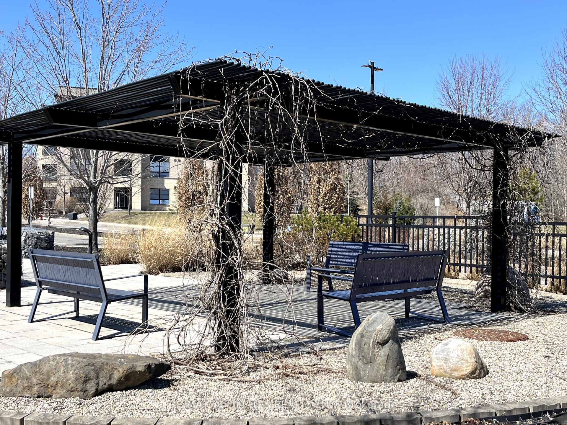 Photo 29 of Unit B, 267 Titanium Private, Ottawa, Convent Glen North — HOMEH