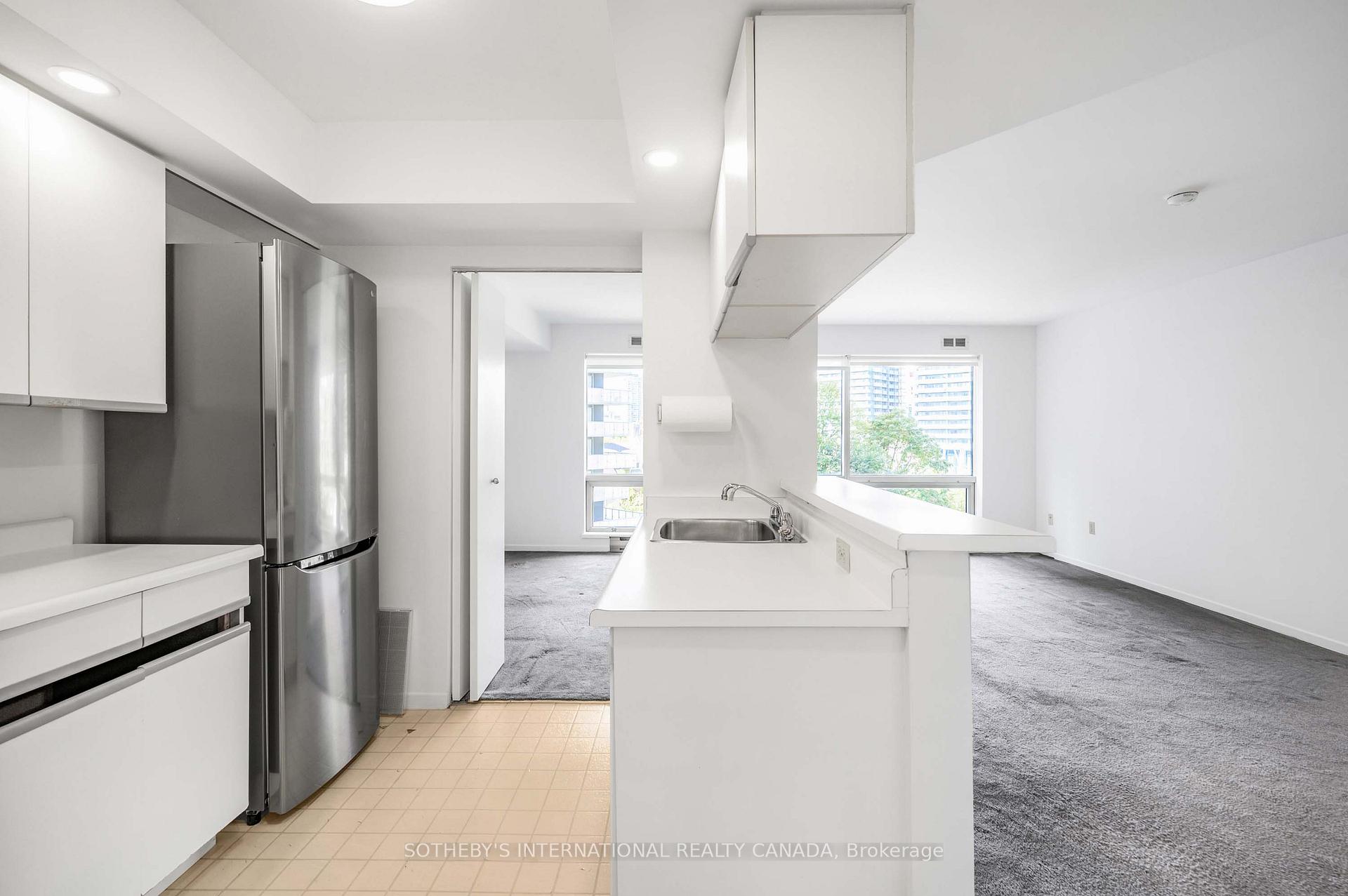 Photo 18 of Unit 716, 1001 Bay Street, Toronto, Bay Street Corridor — HOMEH