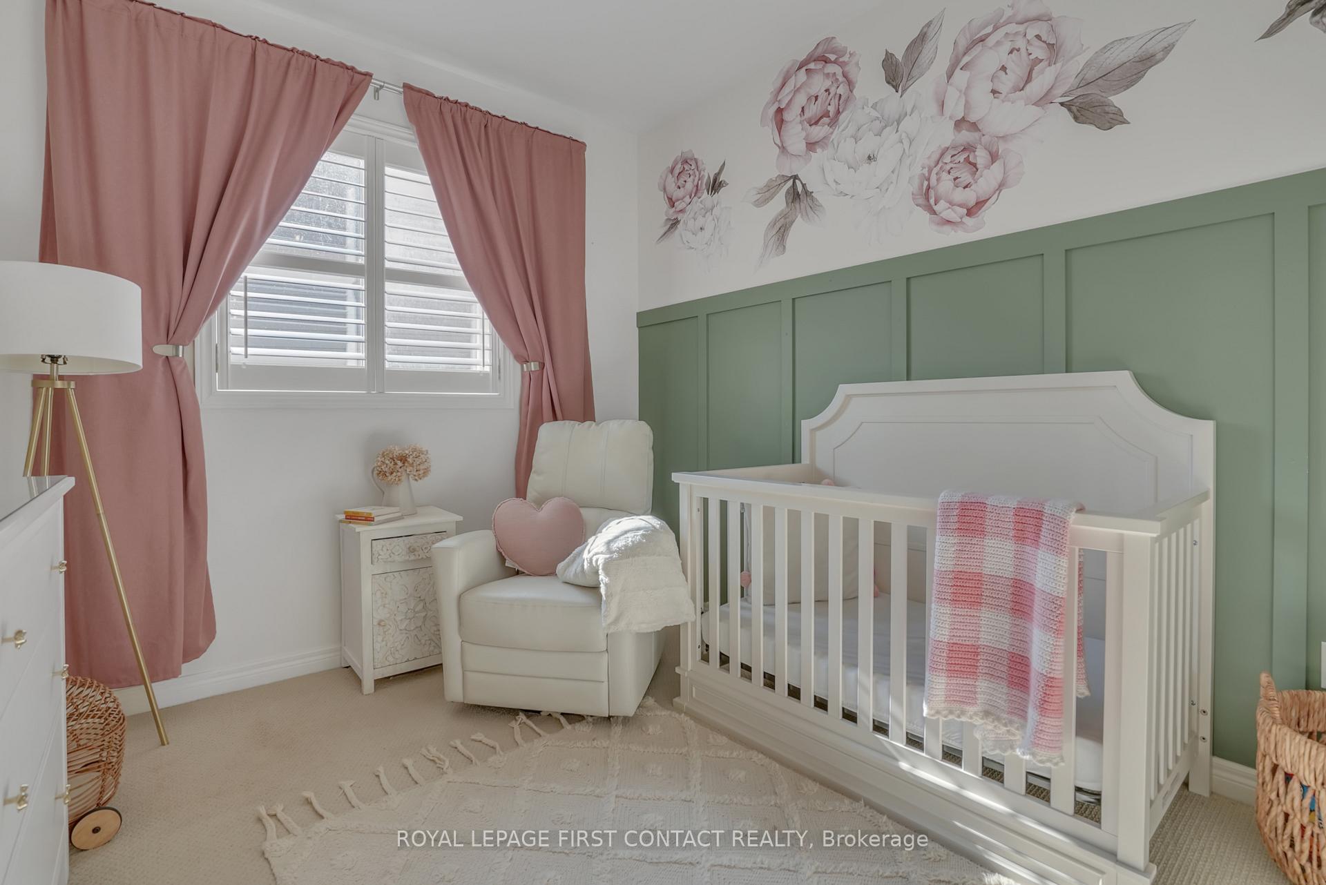 Photo 20 of 28 Windsor Crescent, Barrie, Innis-Shore — HOMEH